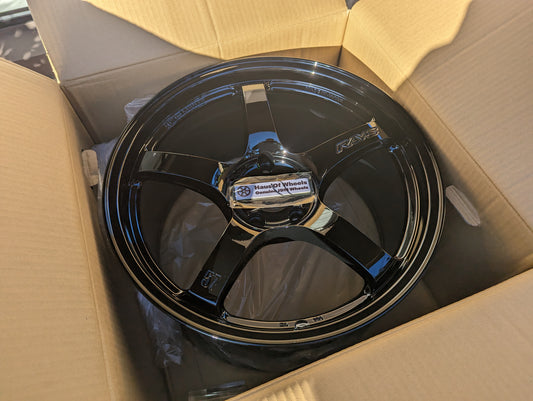 Rays Gram Lights 57 CR Gloss Black | 5x114.3 | 18x9.5 +22 | New