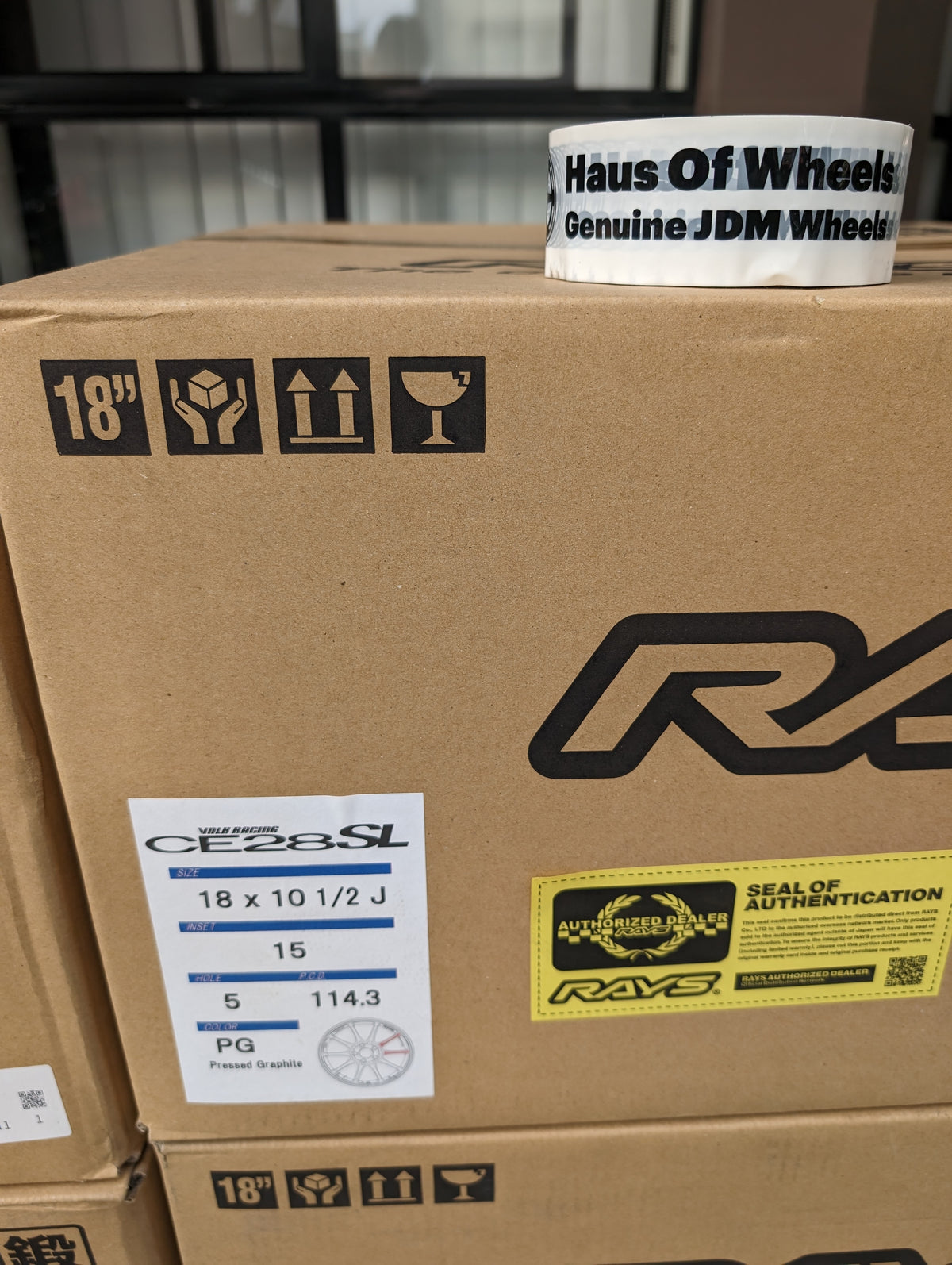 RAYS Volk Racing CE28SL Pressed Graphite | 5x114.3 | F: 18x9.5 +22 / R: 18x10.5 +15 – product photo 15