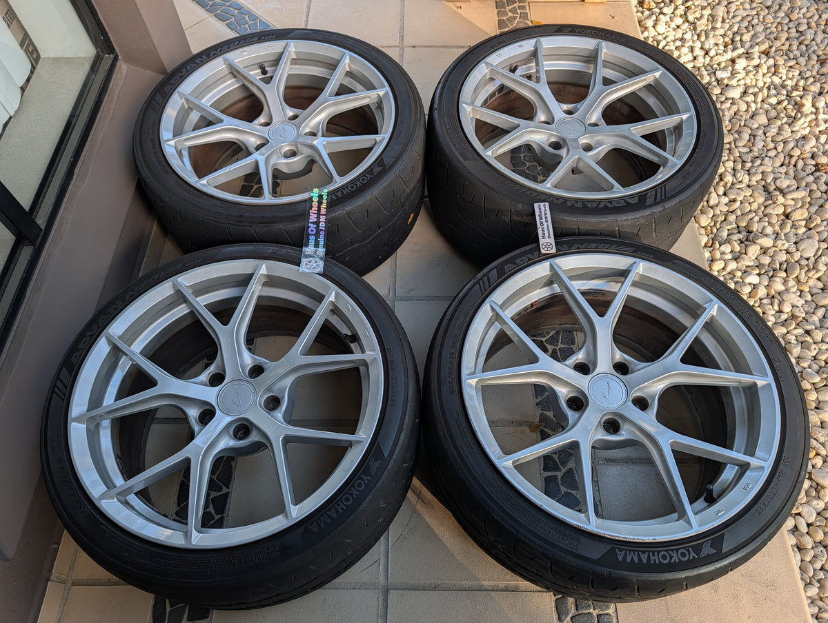 Koya PMF05 Silver | 5x120 | 19x9.5 +22 | With AD09 Tyres