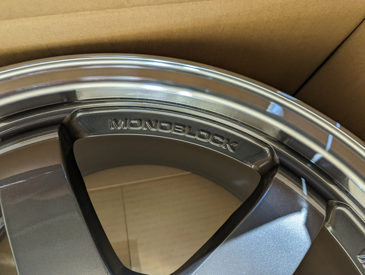 PAIR RAYS Volk Racing TE37SL with Genuine Volk Racing Stickers - 5x114.3 - 17x9 +22