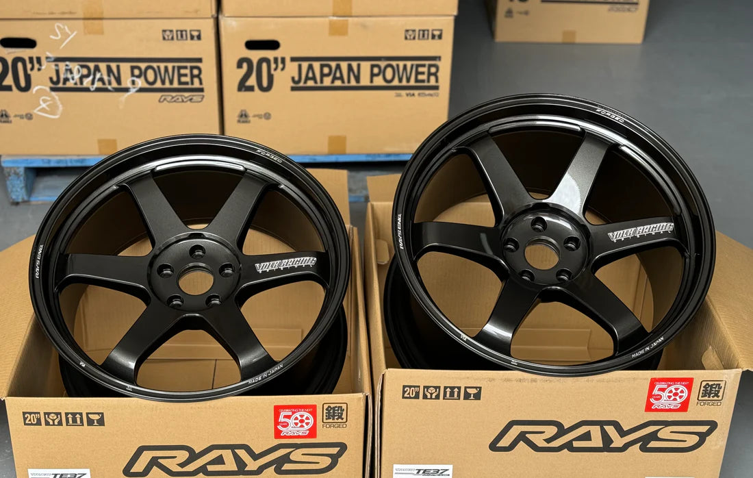 Rays Volk Racing TE37 Ultra M-Spec Diamond Dark Gunmetal | 5x120 | F: 20x10 +30 / R: 20x11 +32 | New | M3/M4 Spec