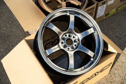 Rays Gram Lights 57 DR Grace Silver | 5x114.3 | 18x9.5 +38 | Pre-Order | Limited Edition