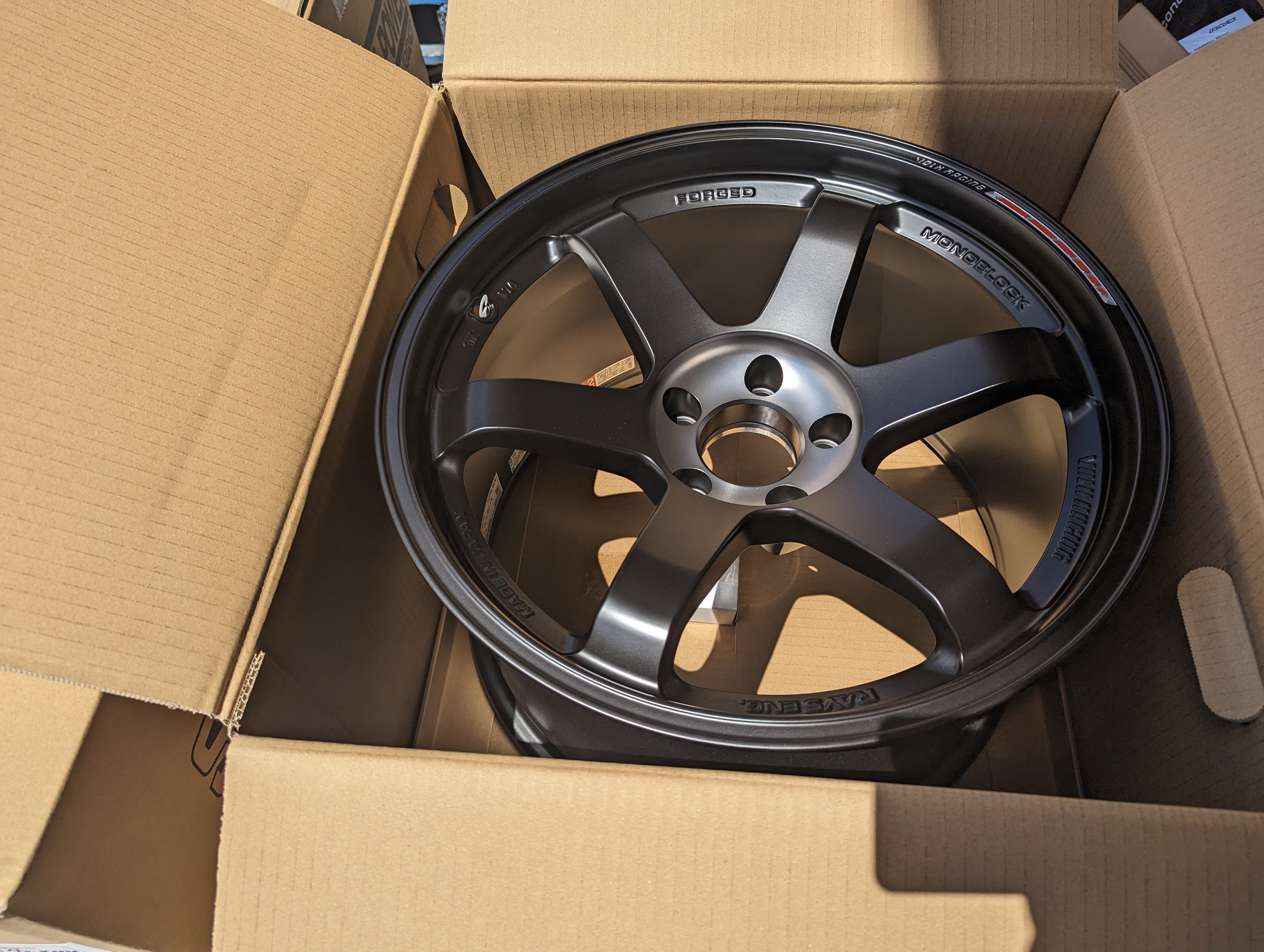 *Brand New* + *Discontinued* Rays Volks Racing TE37 Black Edition III  - Staggered Set - 5x114.3 - F: 18x9.5 +21  - R: 18x10.5 +14