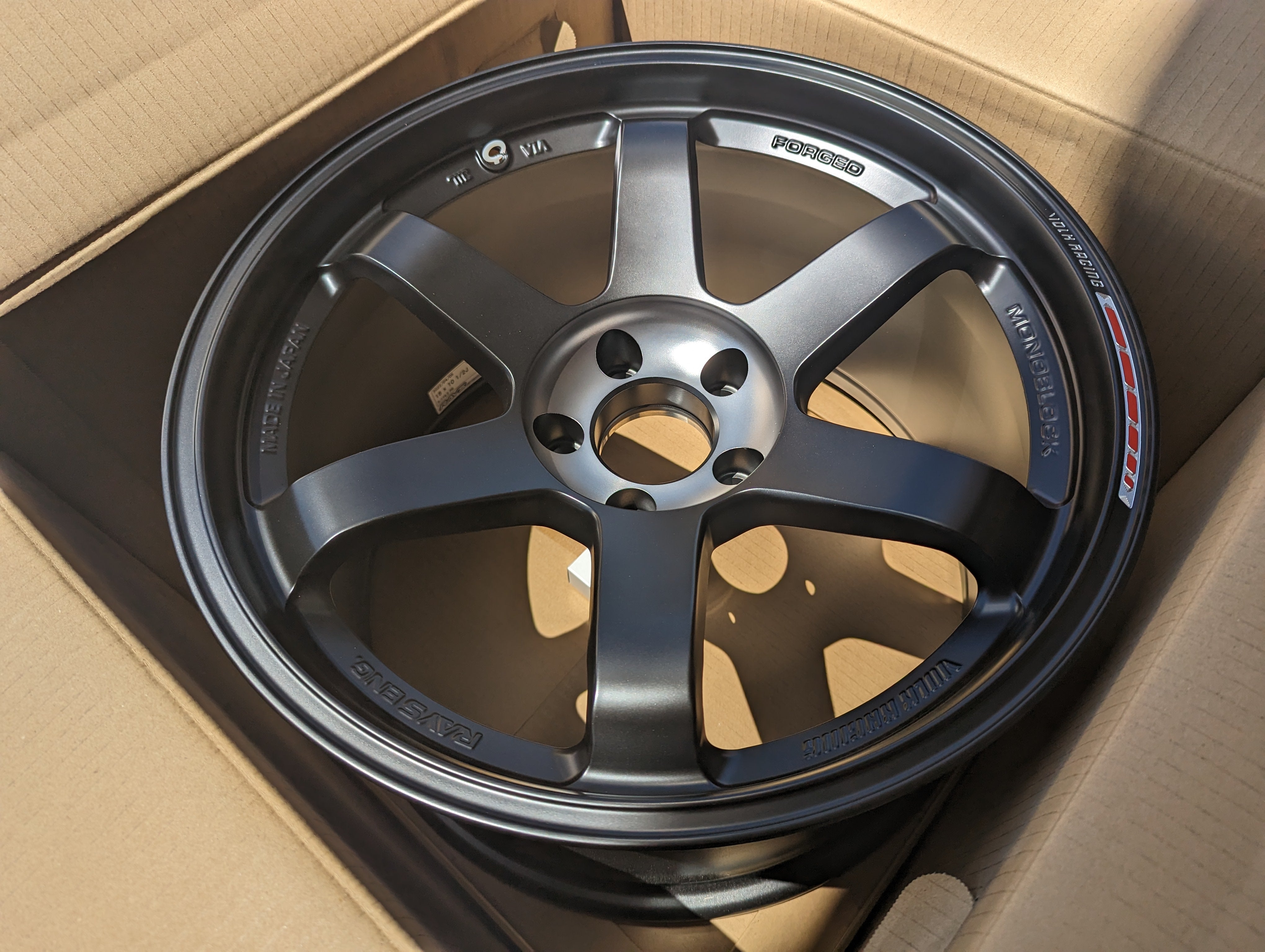 *Brand New* + *Discontinued* Rays Volks Racing TE37 Black Edition III  - Staggered Set - 5x114.3 - F: 18x9.5 +21  - R: 18x10.5 +14