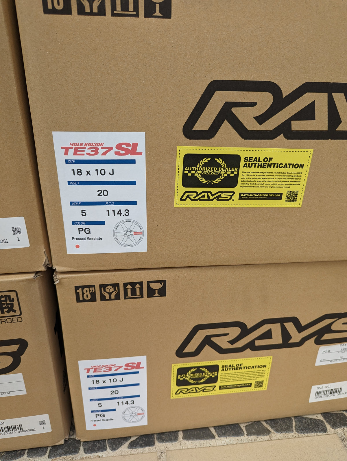 Rays Volk Racing TE37SL Pressed Graphite | 5x114.3 | 18x10 +20 | New | Discontinued