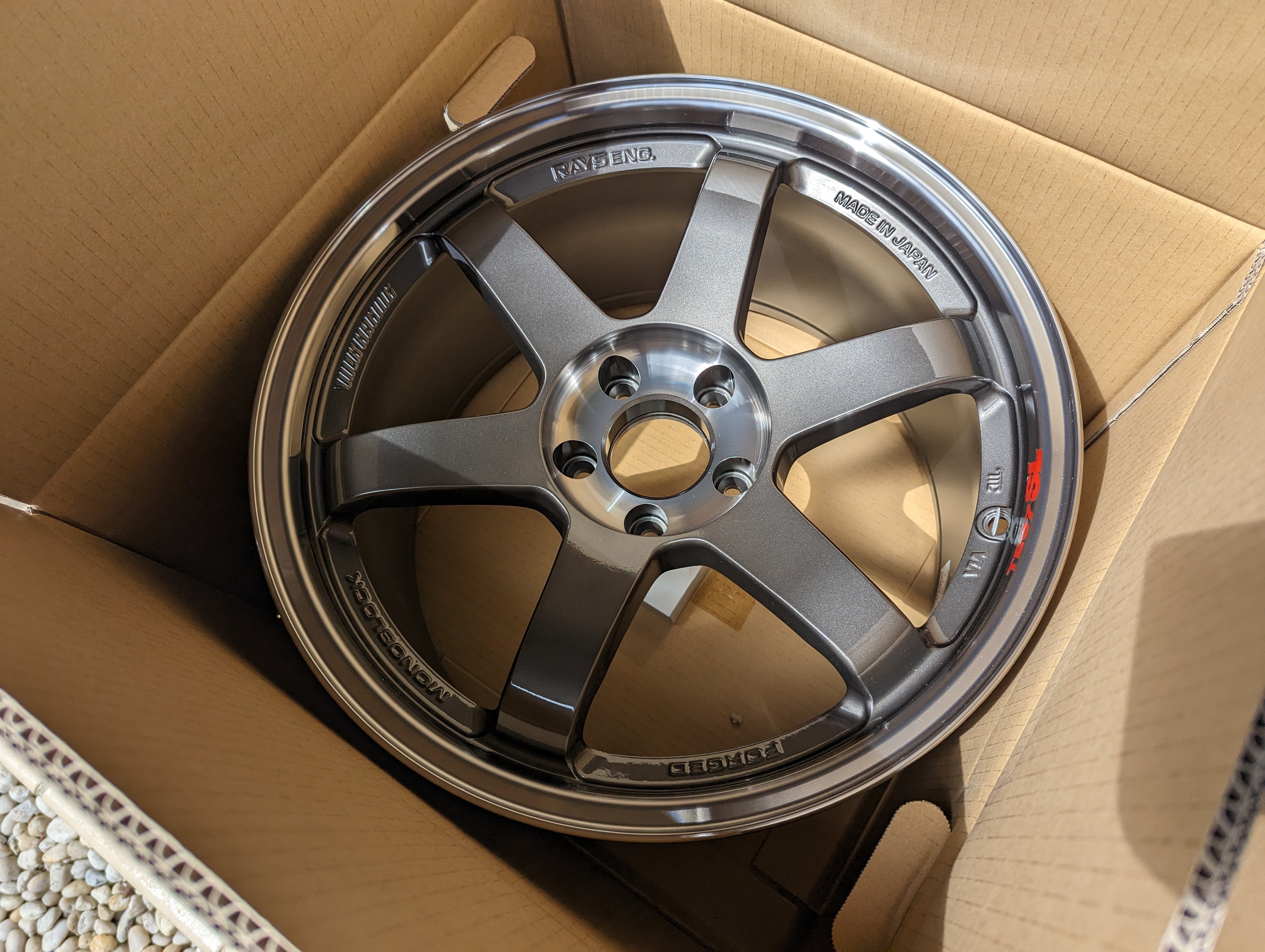 Rays Volks Racinq TE37SL (Pressed Graphite) with Genuine Volk Racing Stickers - 5x114.3 - 18x10 +20