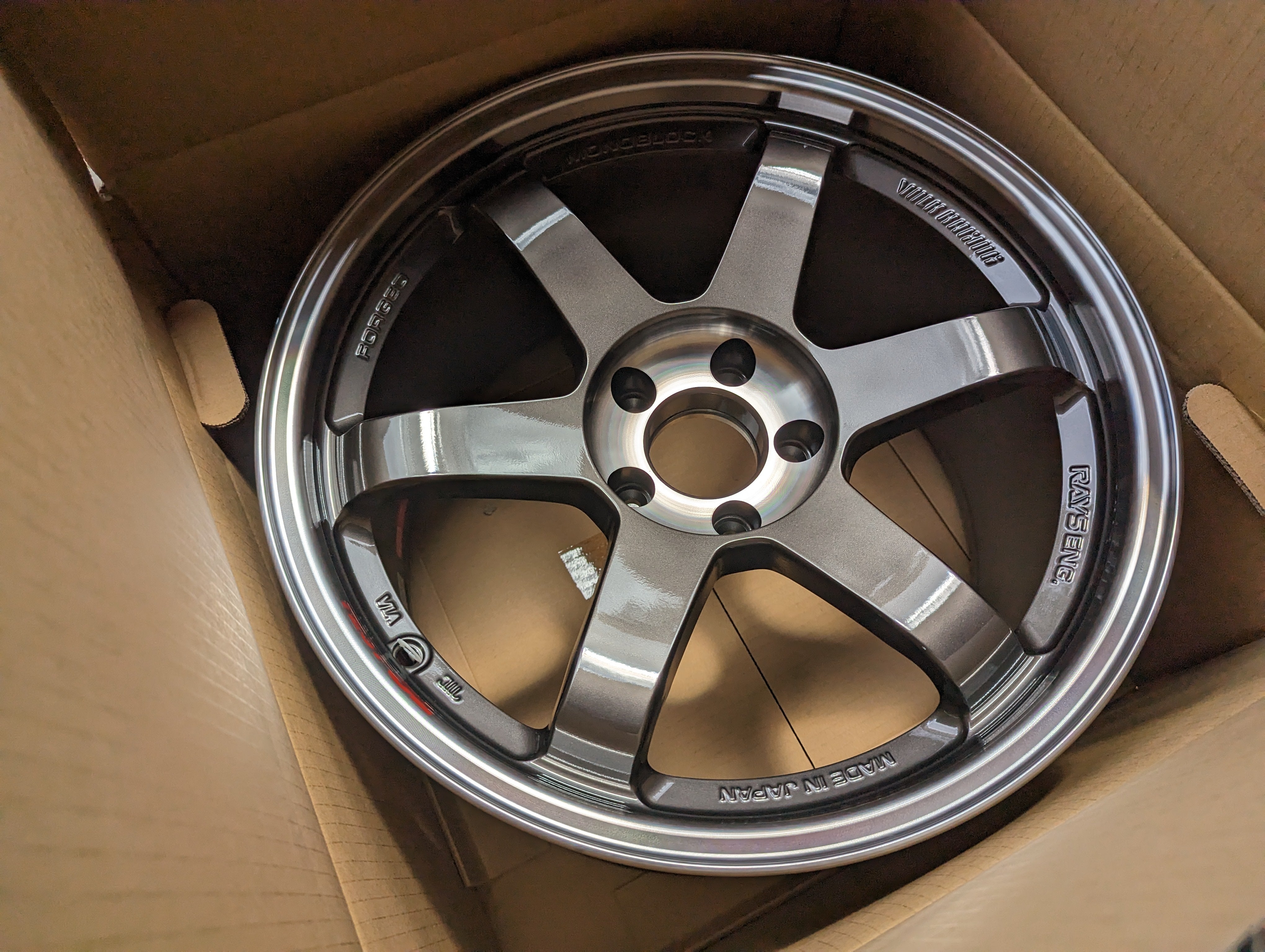 Rays Volks Racinq TE37SL (Pressed Graphite) with Genuine Volk Racing Stickers - 5x114.3 - 18x10 +20