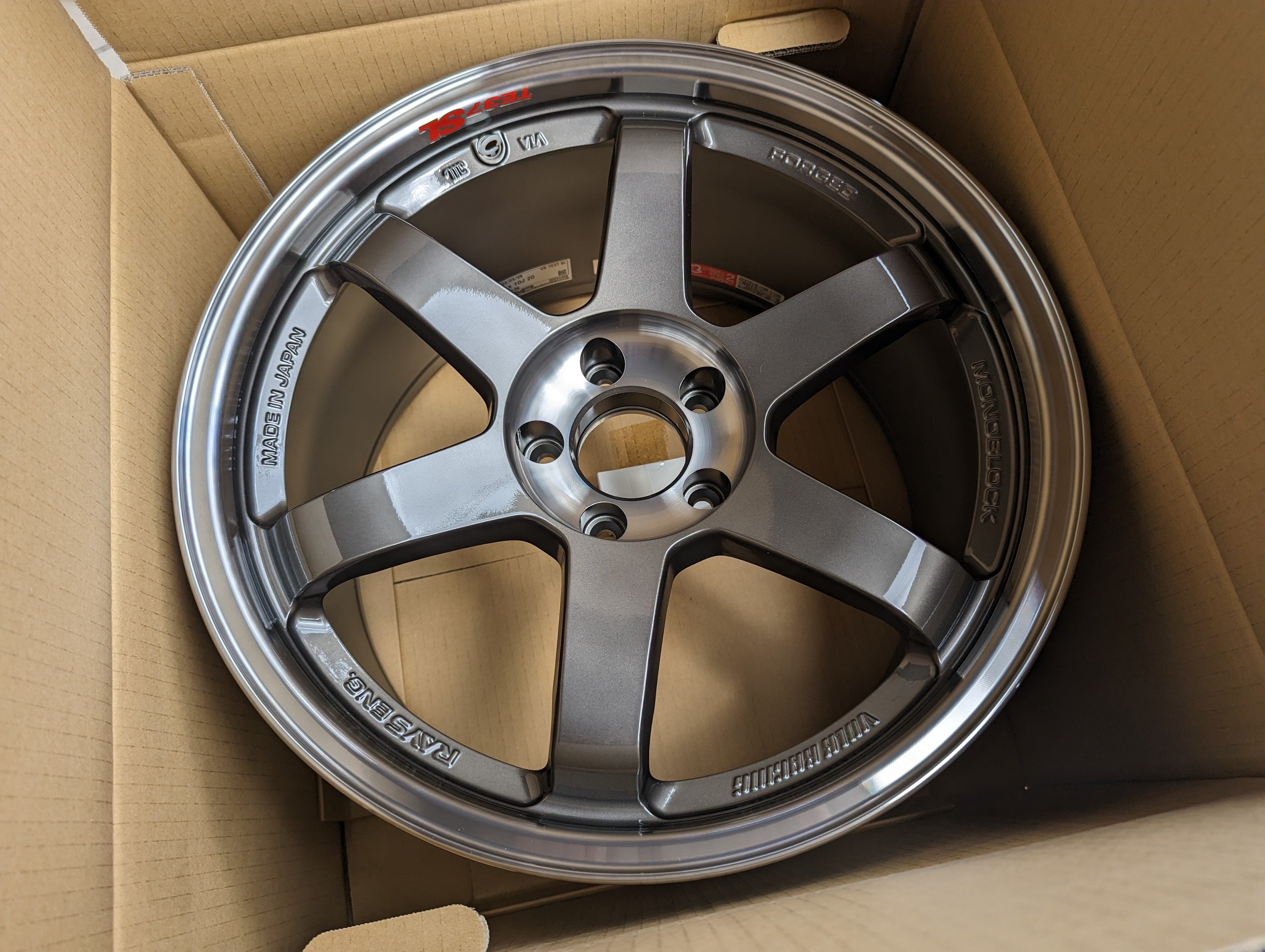 Rays Volks Racinq TE37SL (Pressed Graphite) with Genuine Volk Racing Stickers - 5x114.3 - 18x10 +20