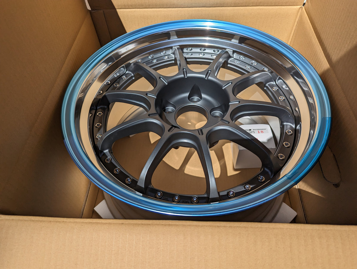 SSR SP5 Flat Gunmetal | 5x114.3 | 18x9.5 +25 | New | 3 Piece