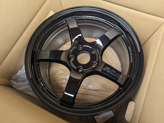 
RAYS Gram Lights 57 CR (Gloss Black) - 5x114.3 - 17x9 +22