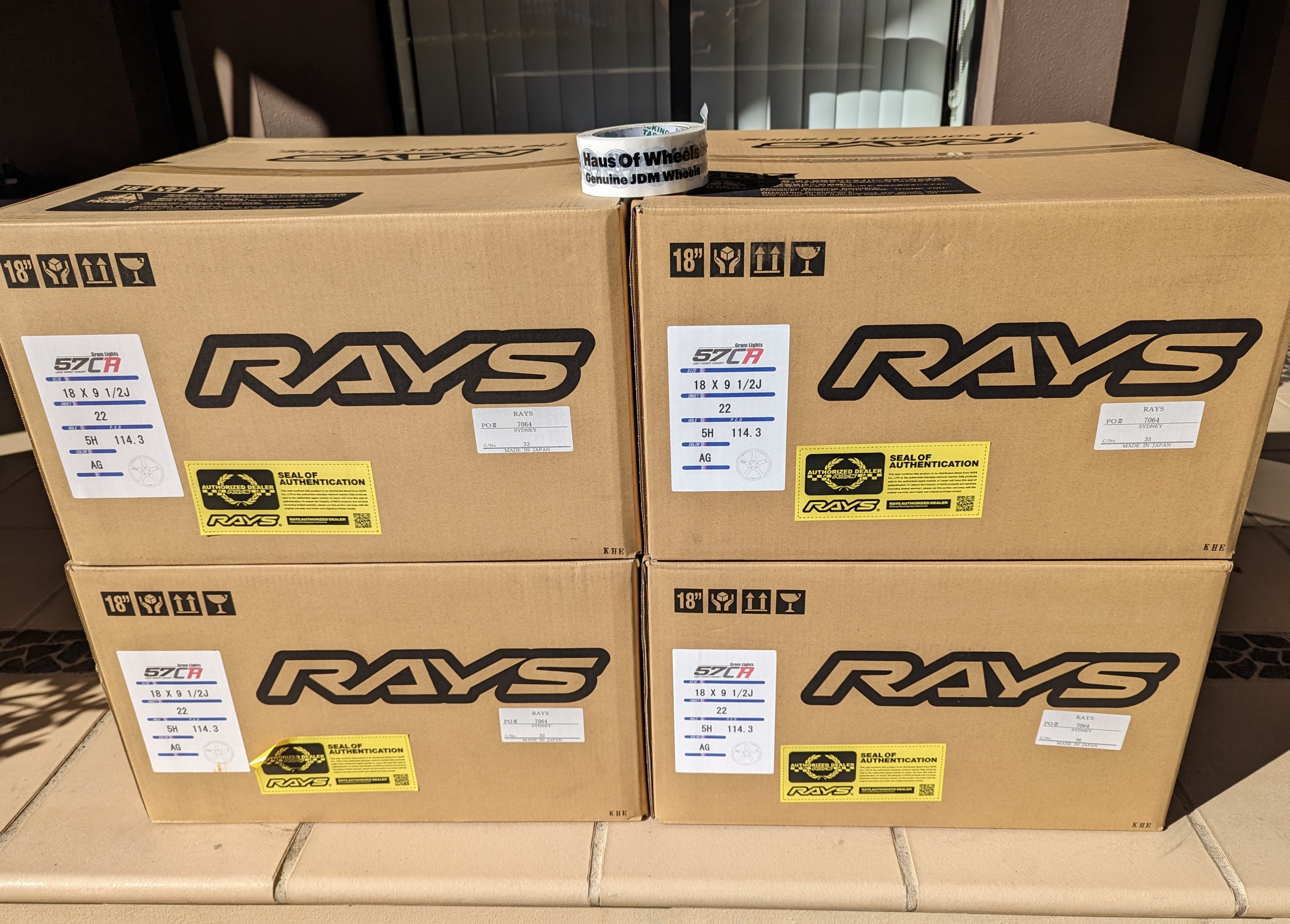 Rays Gram Lights 57CR (Gloss Grey) - 5x114.3 - 18x9.5 +22