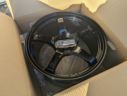 RAYS Gram Lights 57 CR Gloss Black | 5x114.3 | 18x9.5 +38 – product photo 7