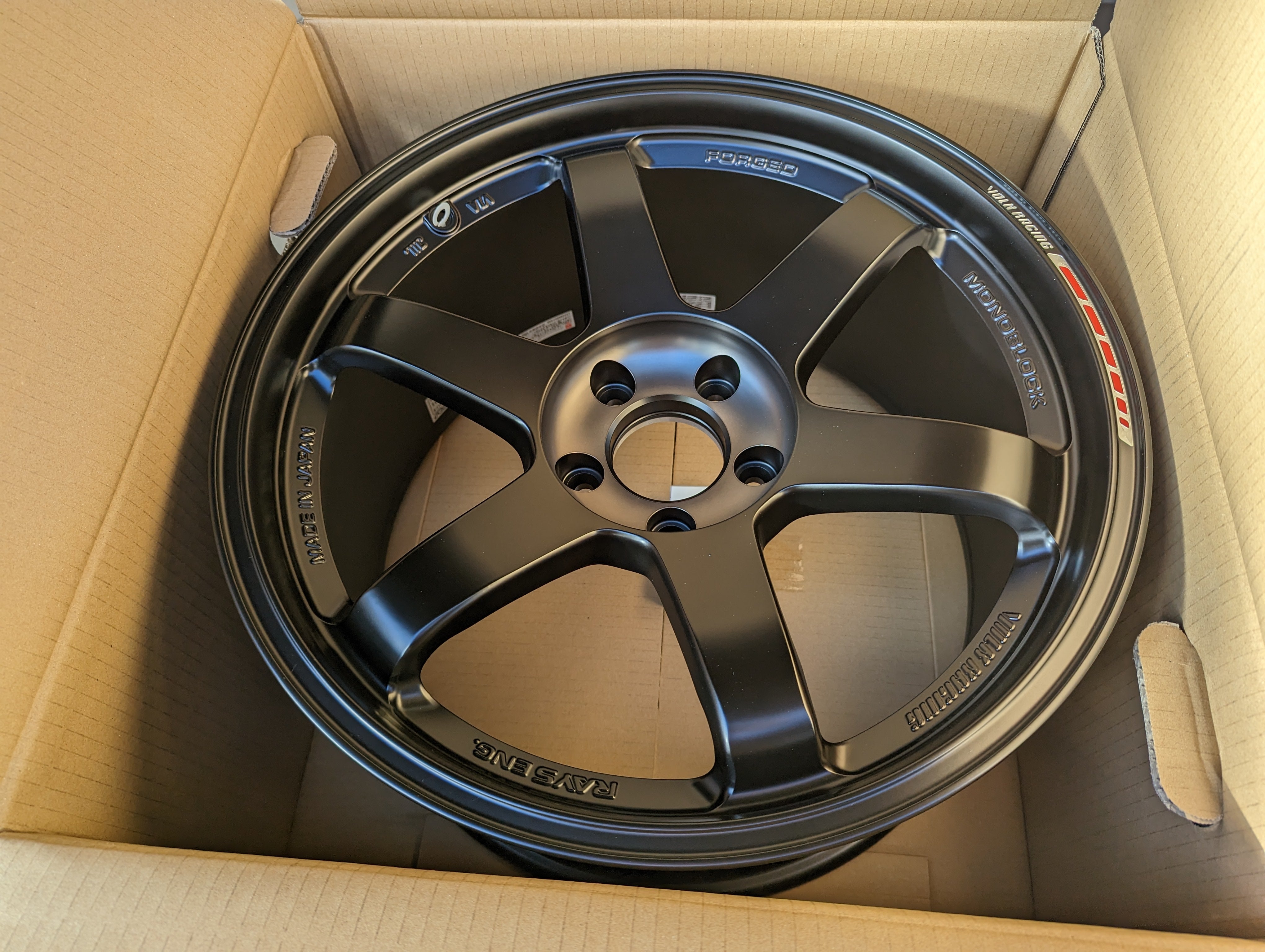 *Brand New* + *Discontinued* Rays Volks Racing TE37 Black Edition III  - Staggered Set - 5x114.3 - F: 18x9.5 +21  - R: 18x10.5 +14