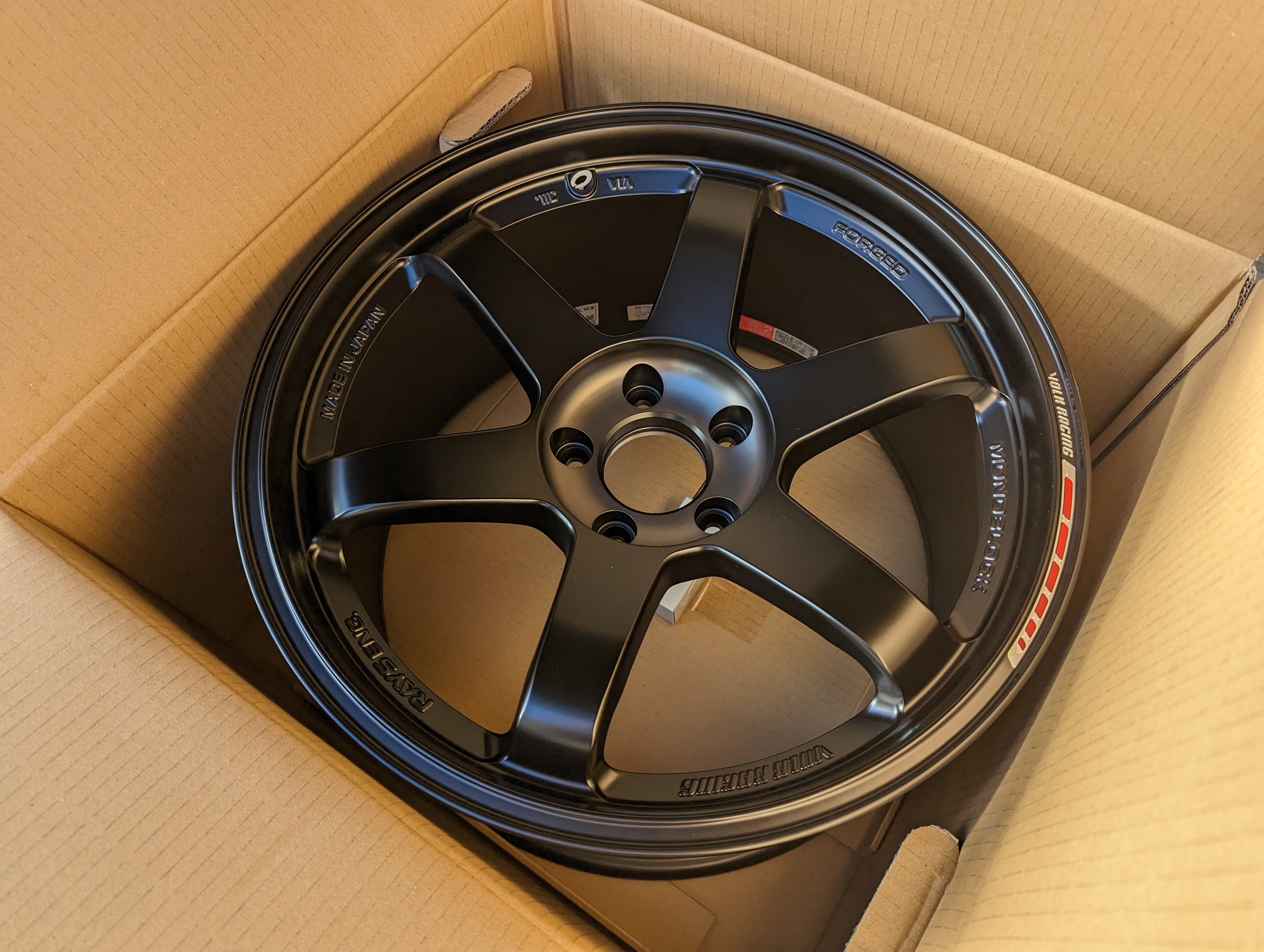 *Brand New* + *Discontinued* Rays Volks Racing TE37 Black Edition III  - Staggered Set - 5x114.3 - F: 18x9.5 +21  - R: 18x10.5 +14