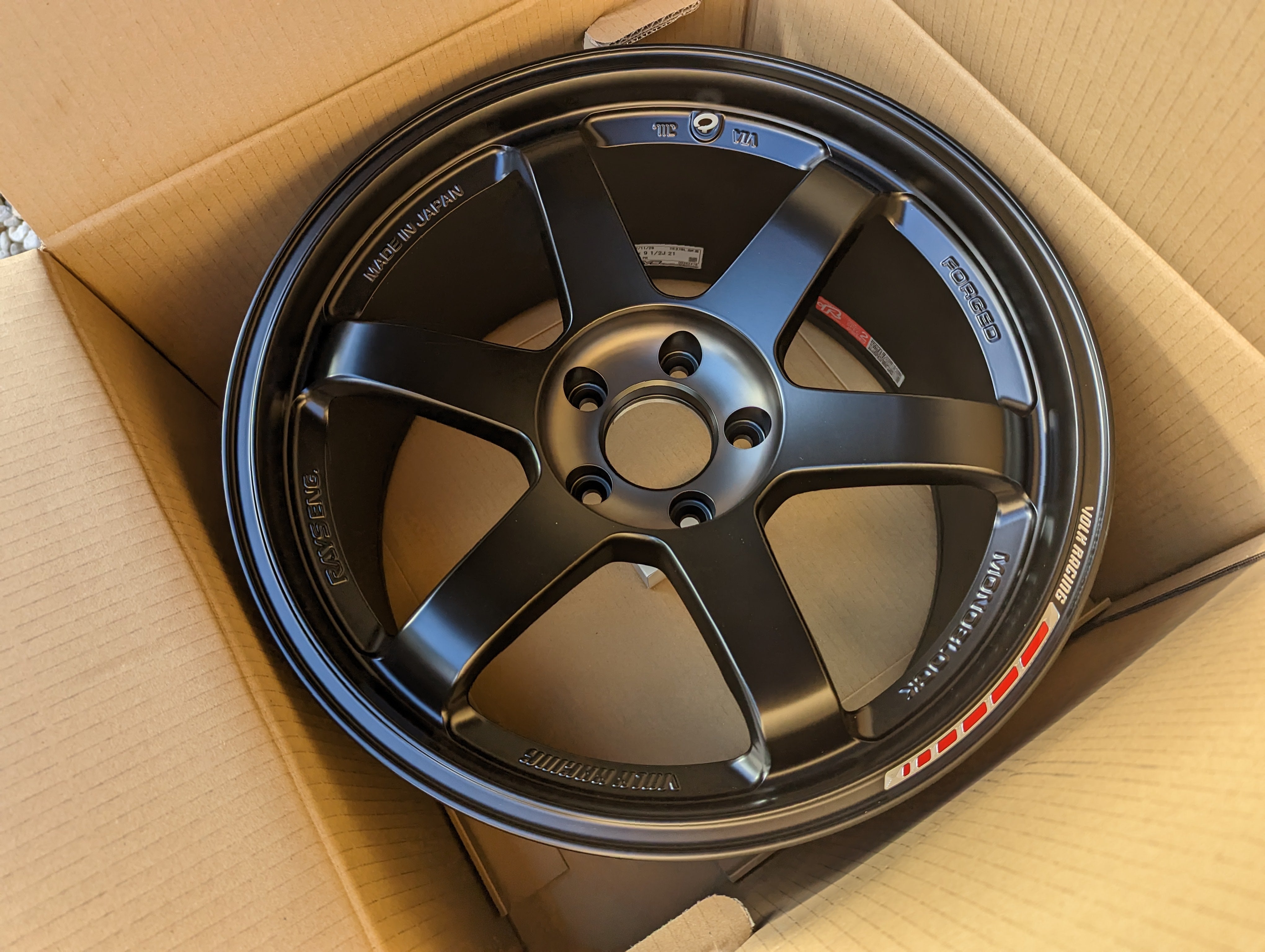 *Brand New* + *Discontinued* Rays Volks Racing TE37 Black Edition III  - Staggered Set - 5x114.3 - F: 18x9.5 +21  - R: 18x10.5 +14