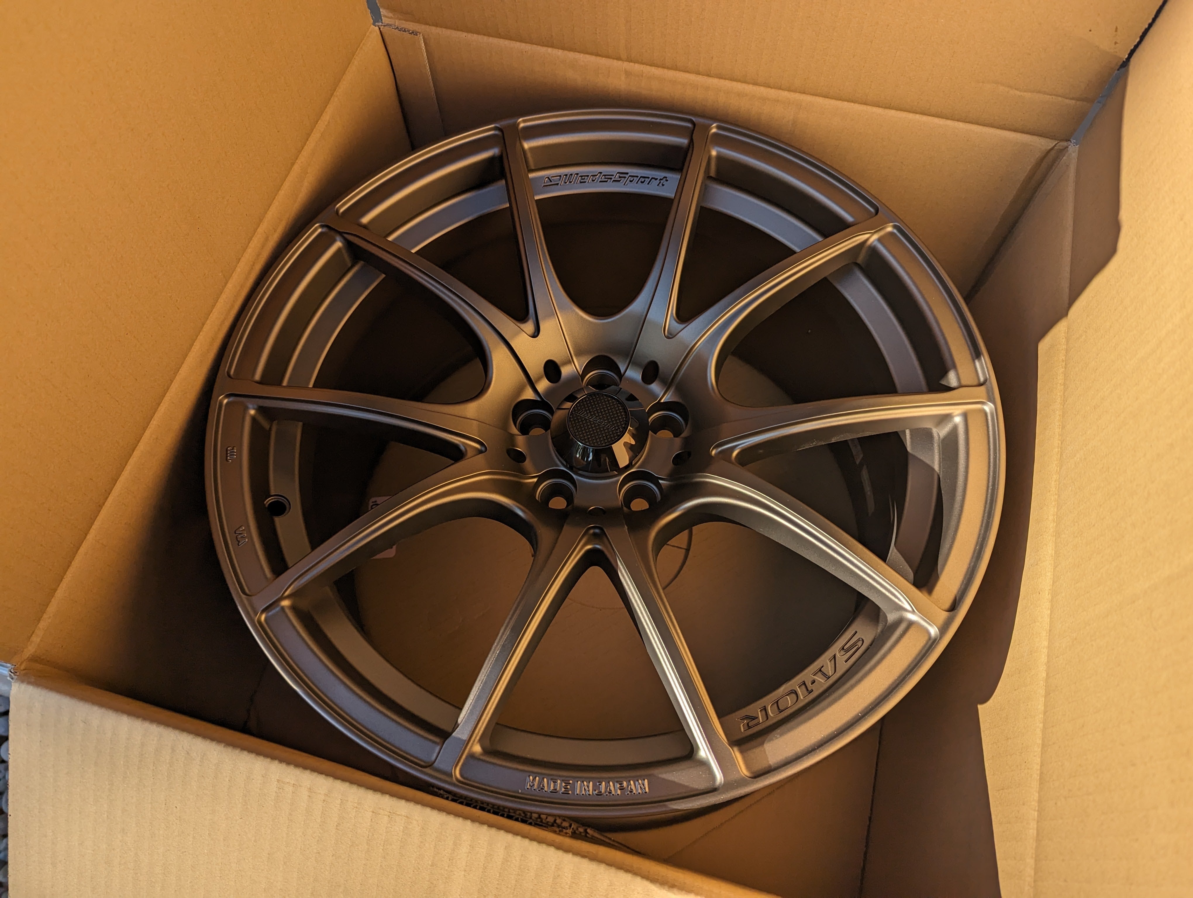 WedsSport SA-10R (Bronze) with Genuine WedsSport Carbon Center Caps - 18x9.5 +38