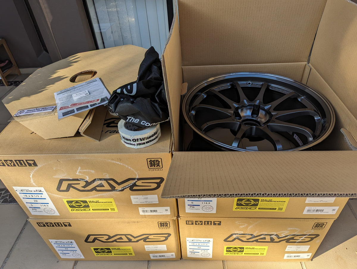 RAYS Volk Racing CE28SL Pressed Graphite | 5x114.3 | 18x9.5 +22 | New