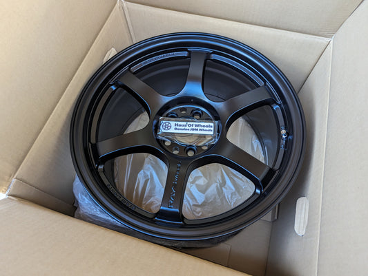 
RAYS Gram Lights 57 DR (Semi Gloss Black) - 17x9 +38