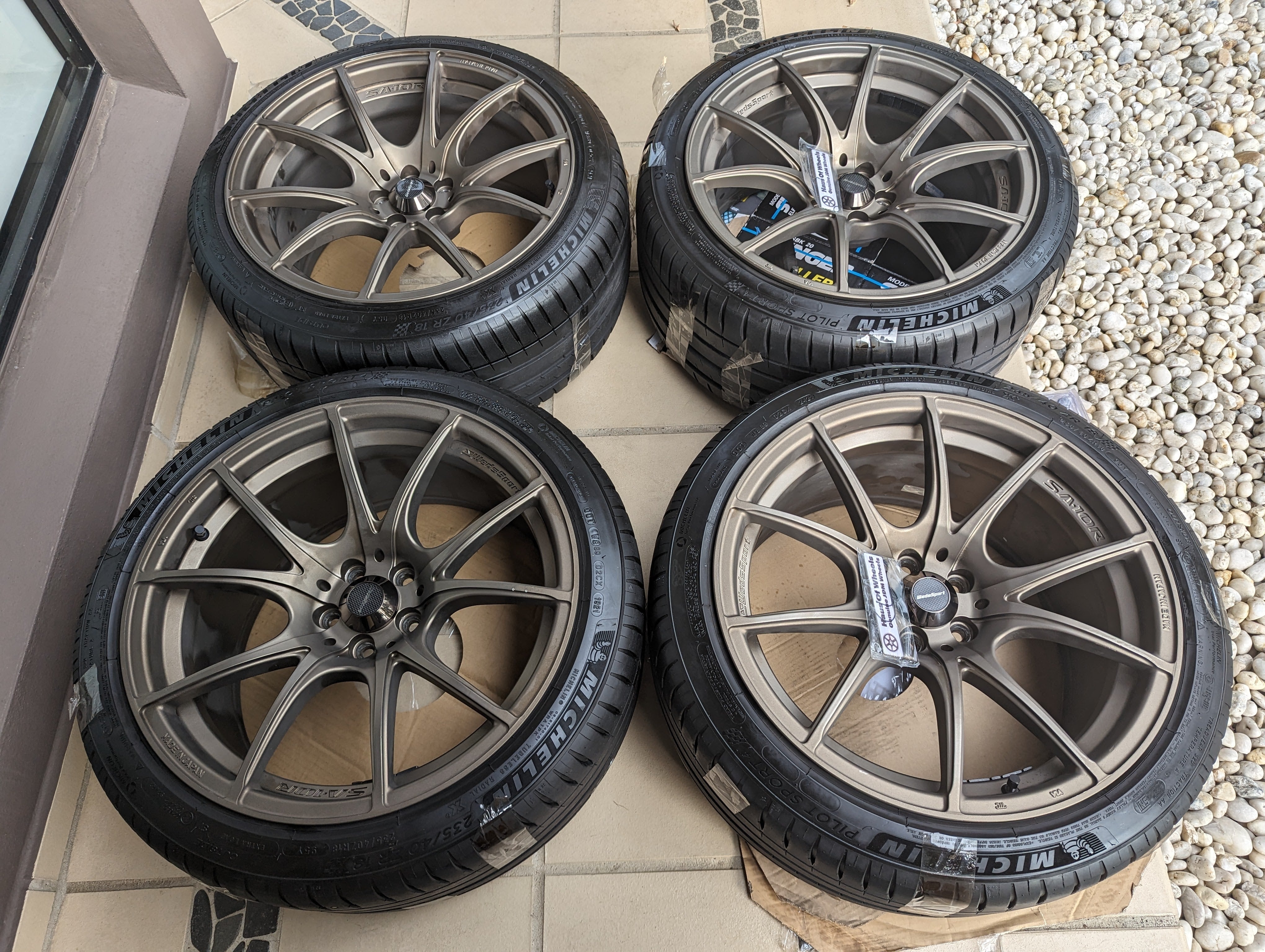 WedsSport SA-10R (Bronze) with Genuine WedsSport Carbon Center Caps and Michelin PS4 Tyres - 18x9.5 +38