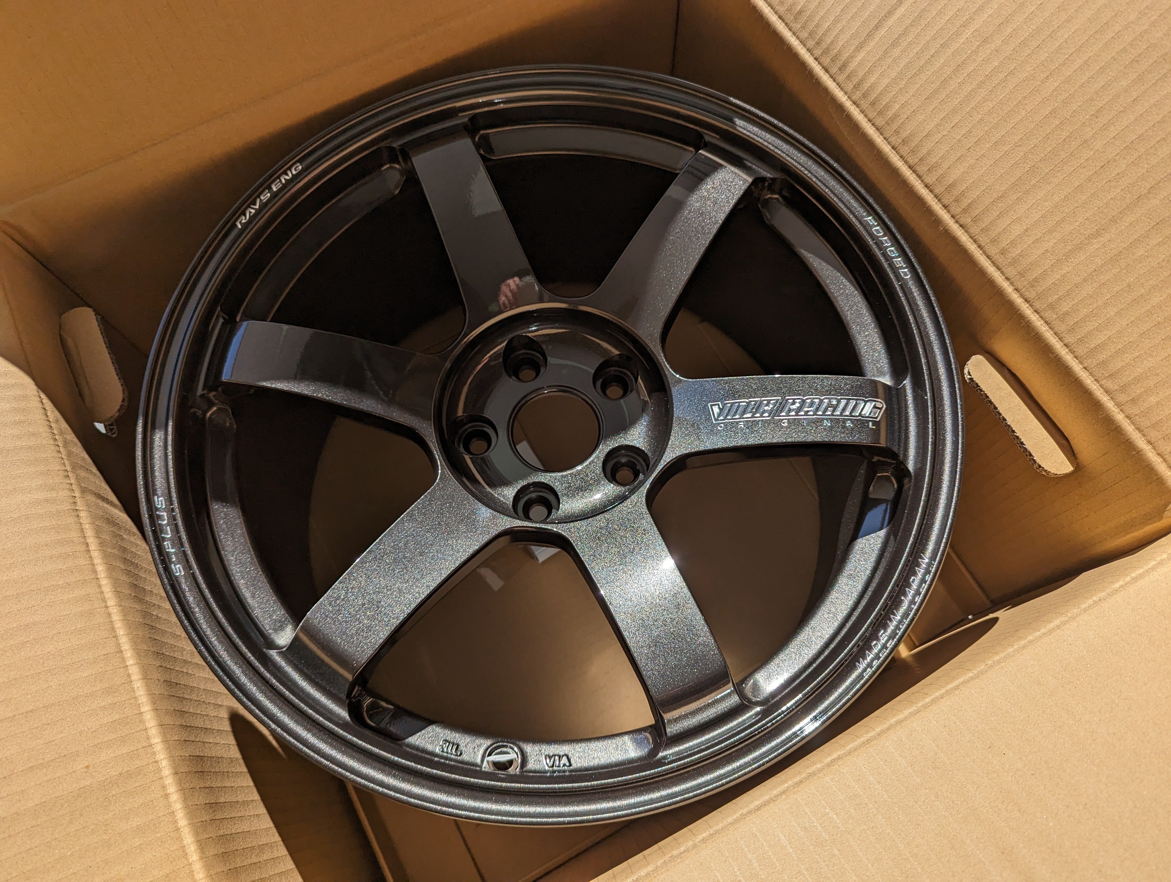 Rays Volks Racing TE37 Saga S-Plus (Diamond Black)