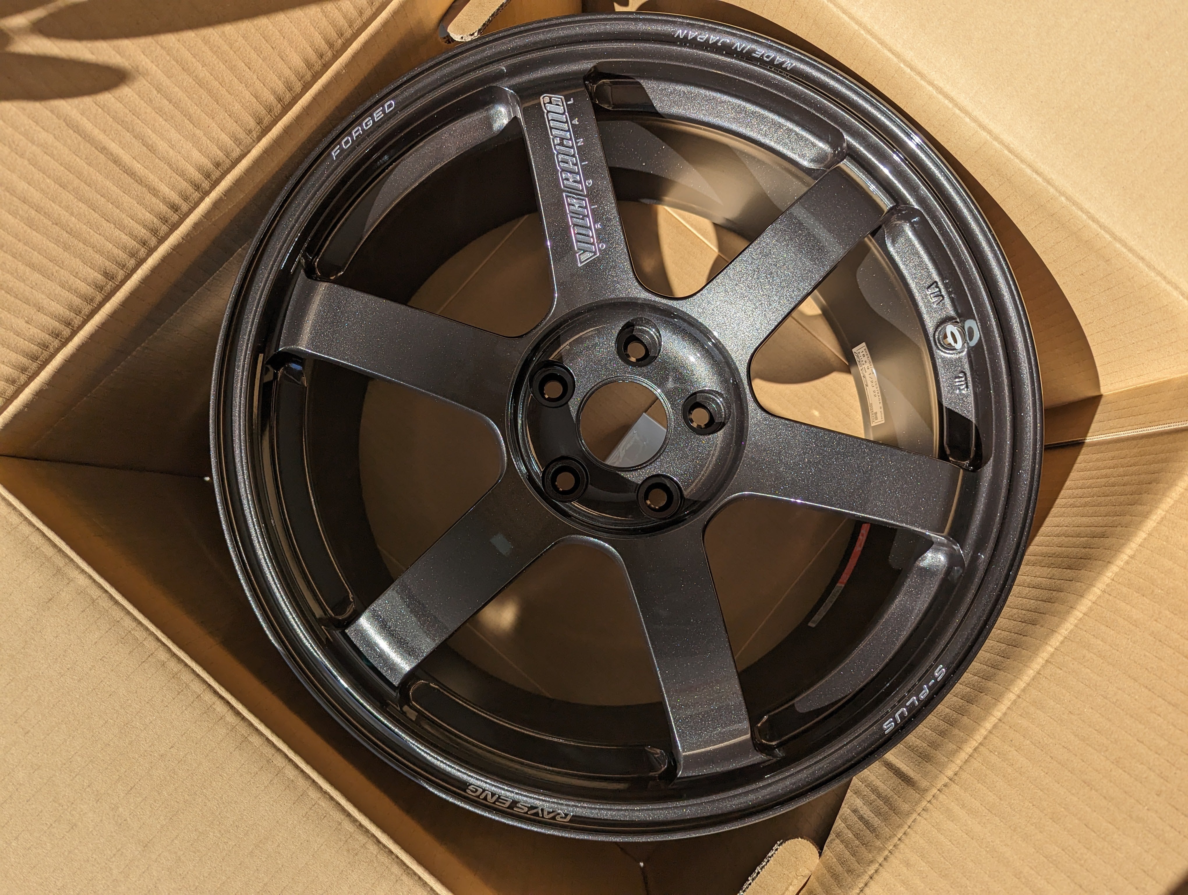 Rays Volks Racing TE37 Saga S-Plus (Diamond Black)