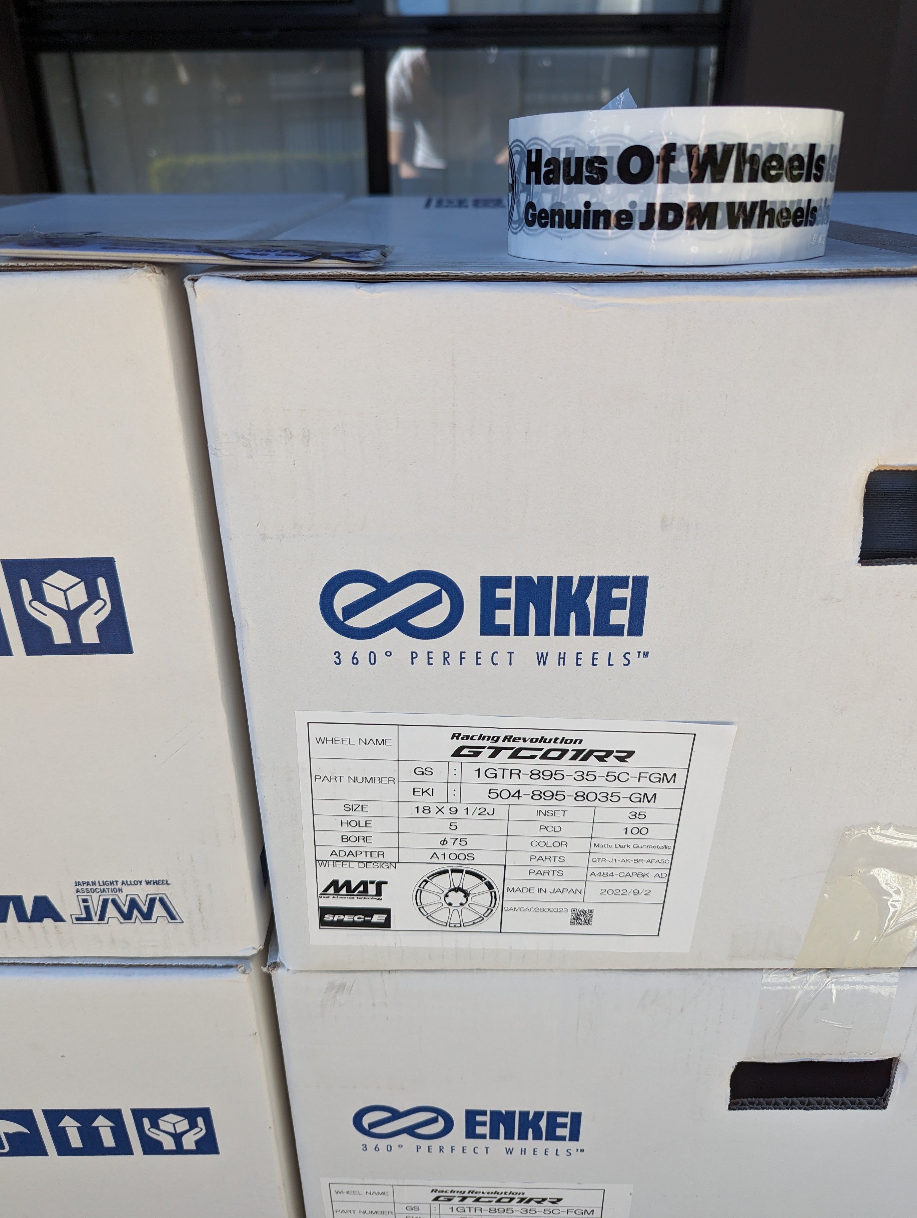 Enkei GTC01RR with Genuine Enkei Center Caps - 18x9.5 +35