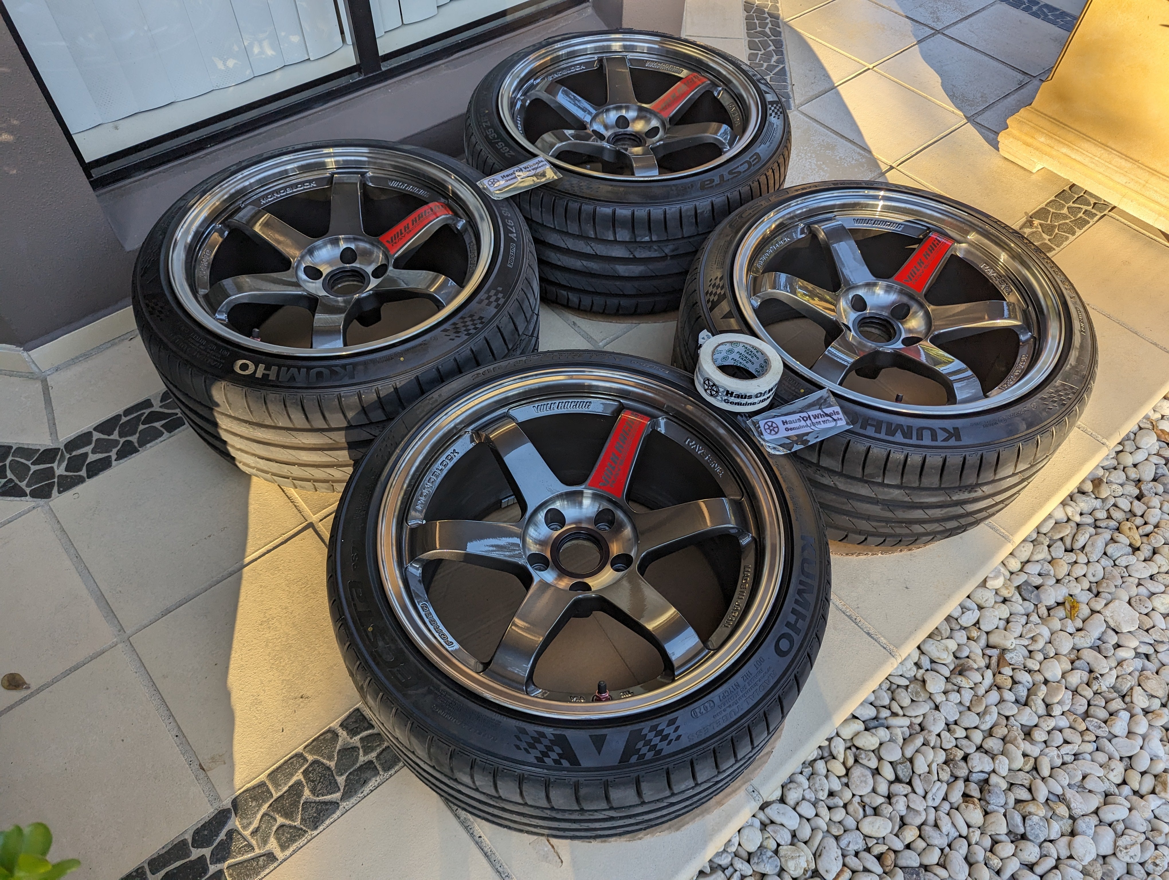 *Discontinued* + *Near New* (Double Pressed Graphite) Rays Engineering Volks Racing TE37SL with Tyres - 5x114.3 - 18x10.5 +15