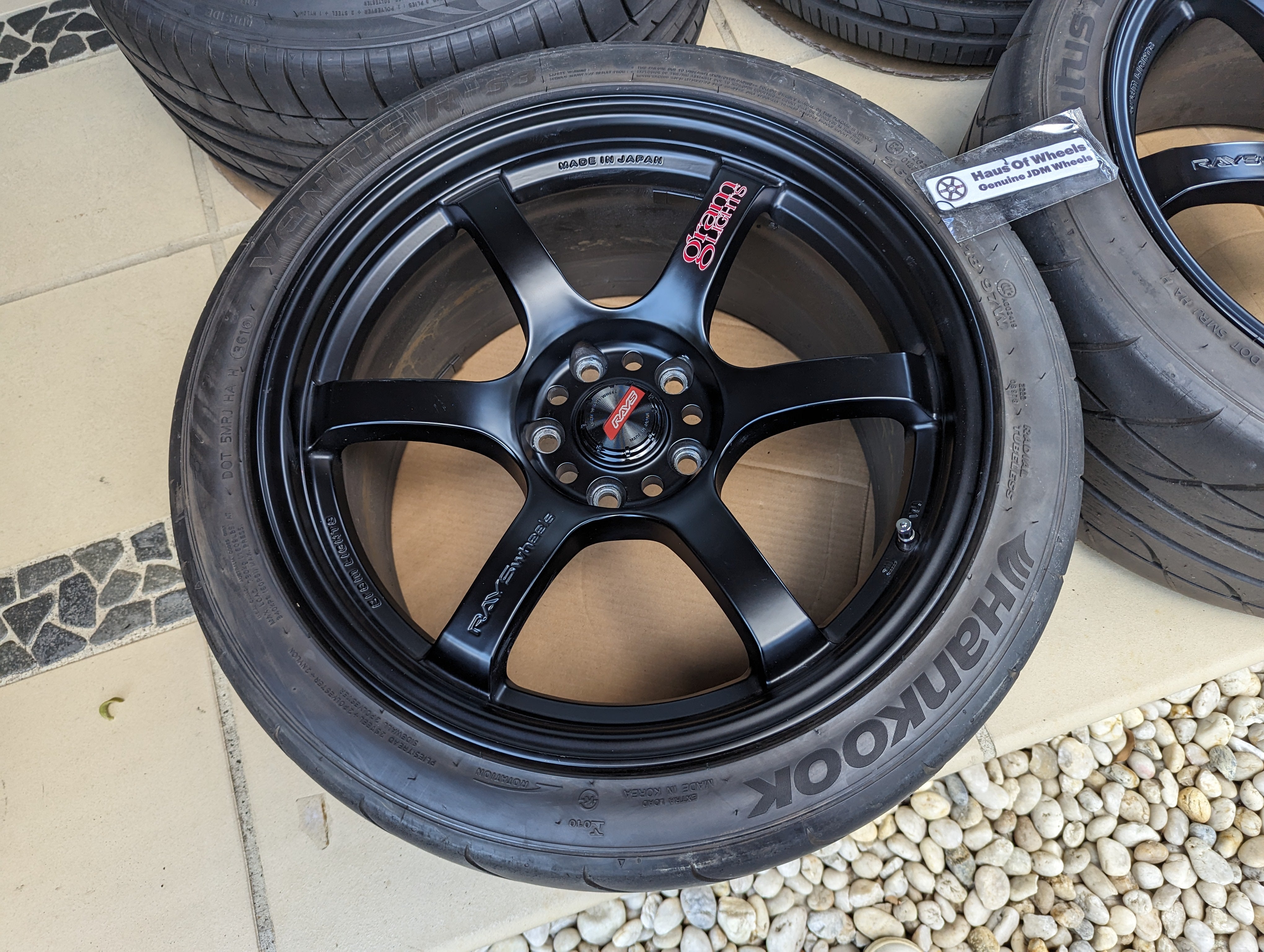 Rays Gramlight 57 DR (Semi Gloss Black) with Center Caps and Tyres