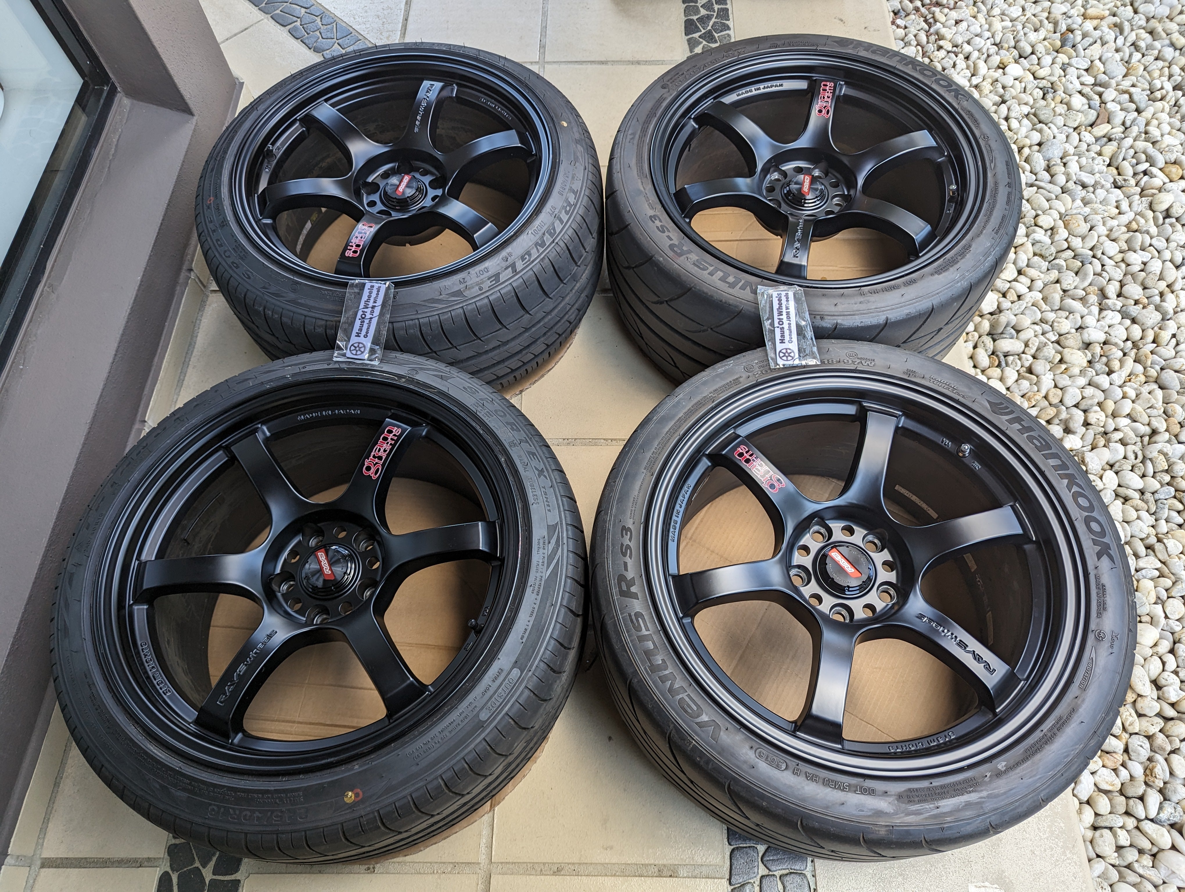 Rays Gramlight 57 DR (Semi Gloss Black) with Center Caps and Tyres