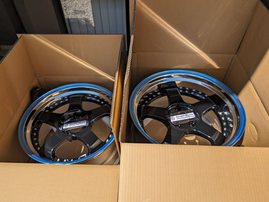 SSR SP1 Gloss Black | 5x114.3 | F: 18x9 +19 / R: 18x10 +24 | New | 3 Piece