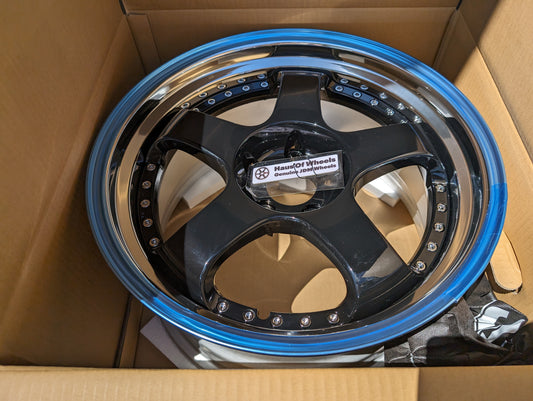 SSR SP1 Gloss Black | 5x114.3 | 18x9.5 +25 | New | 3 Piece