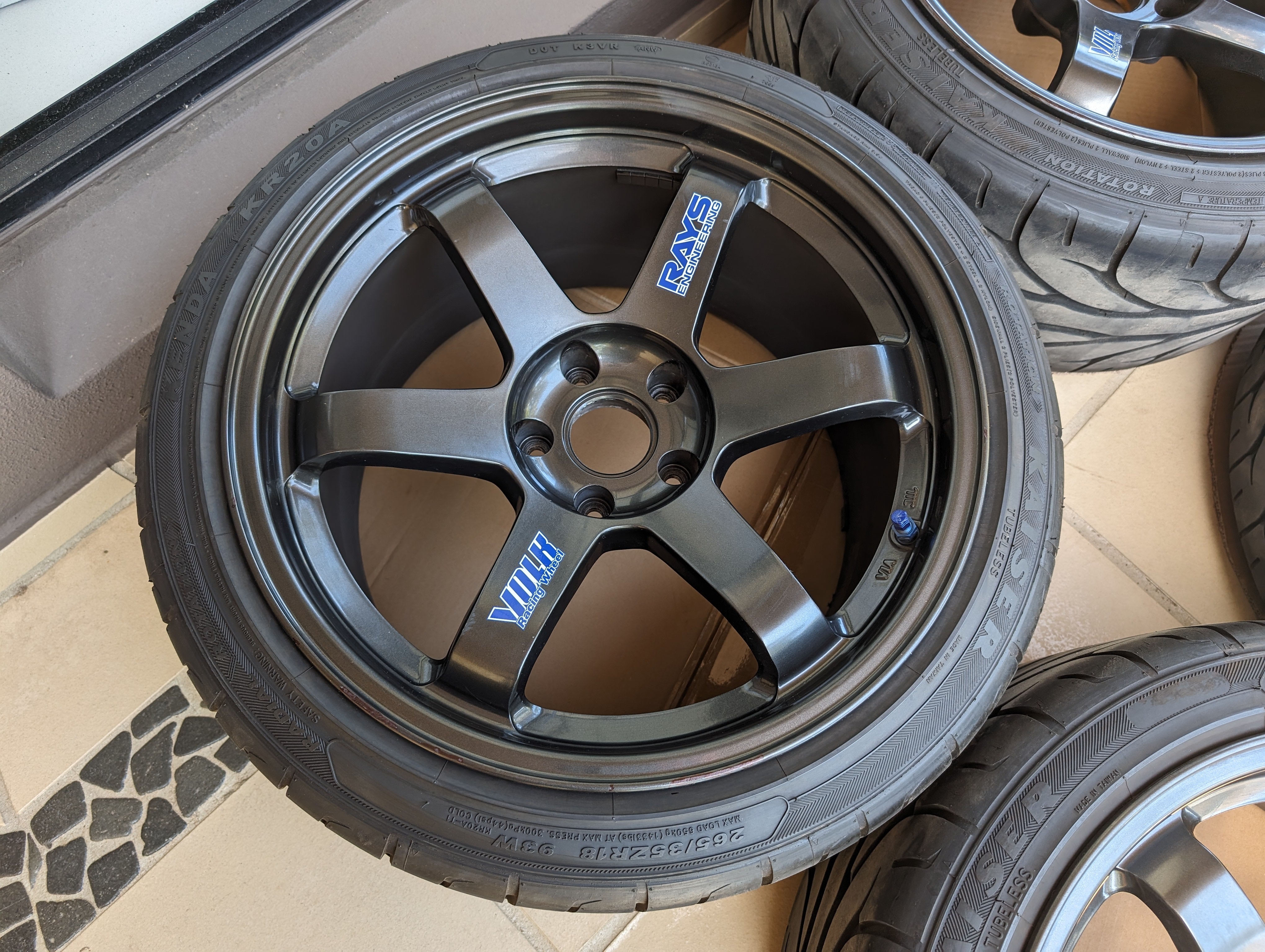 *Rare* Rays Engineering Volk Racing TE37 OG with Near New Tyres - GTR Spec