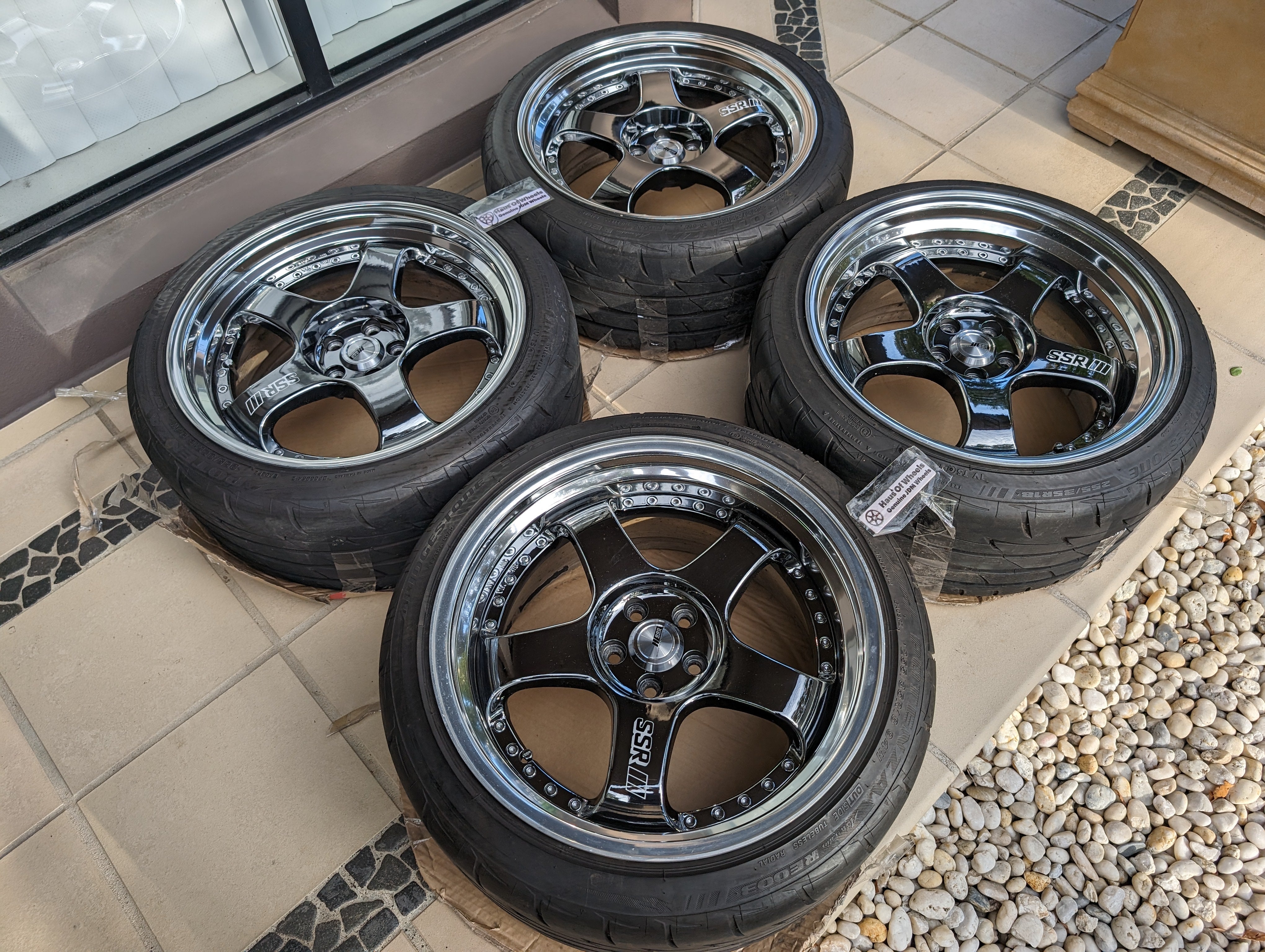 *Near New* SSR SP1 (SBC - Chrome) with SSR Center Caps and Bridgestone RE003 Tyres - F: 18x9 +25 (255/35/18)   - R: 18x10 +37 (255/35/18)