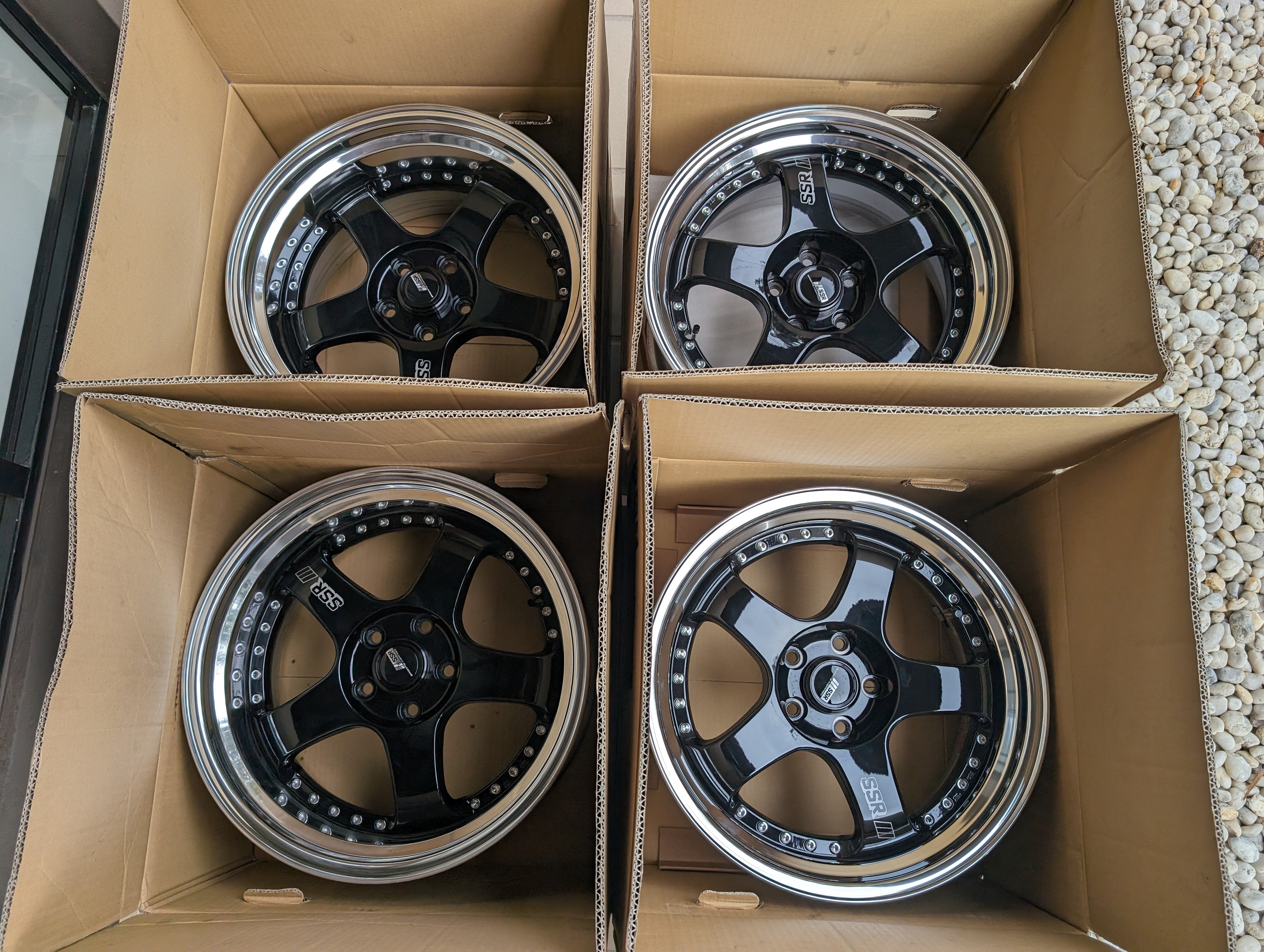 *Near New* SSR SP1 (Gloss Black) - 3 Piece Wheels - 5x114.3 - F: 18x9 +19 (HP Disk/Deep Dish) - R: 18x10 +24 (SL Disk/Deep DIsh)