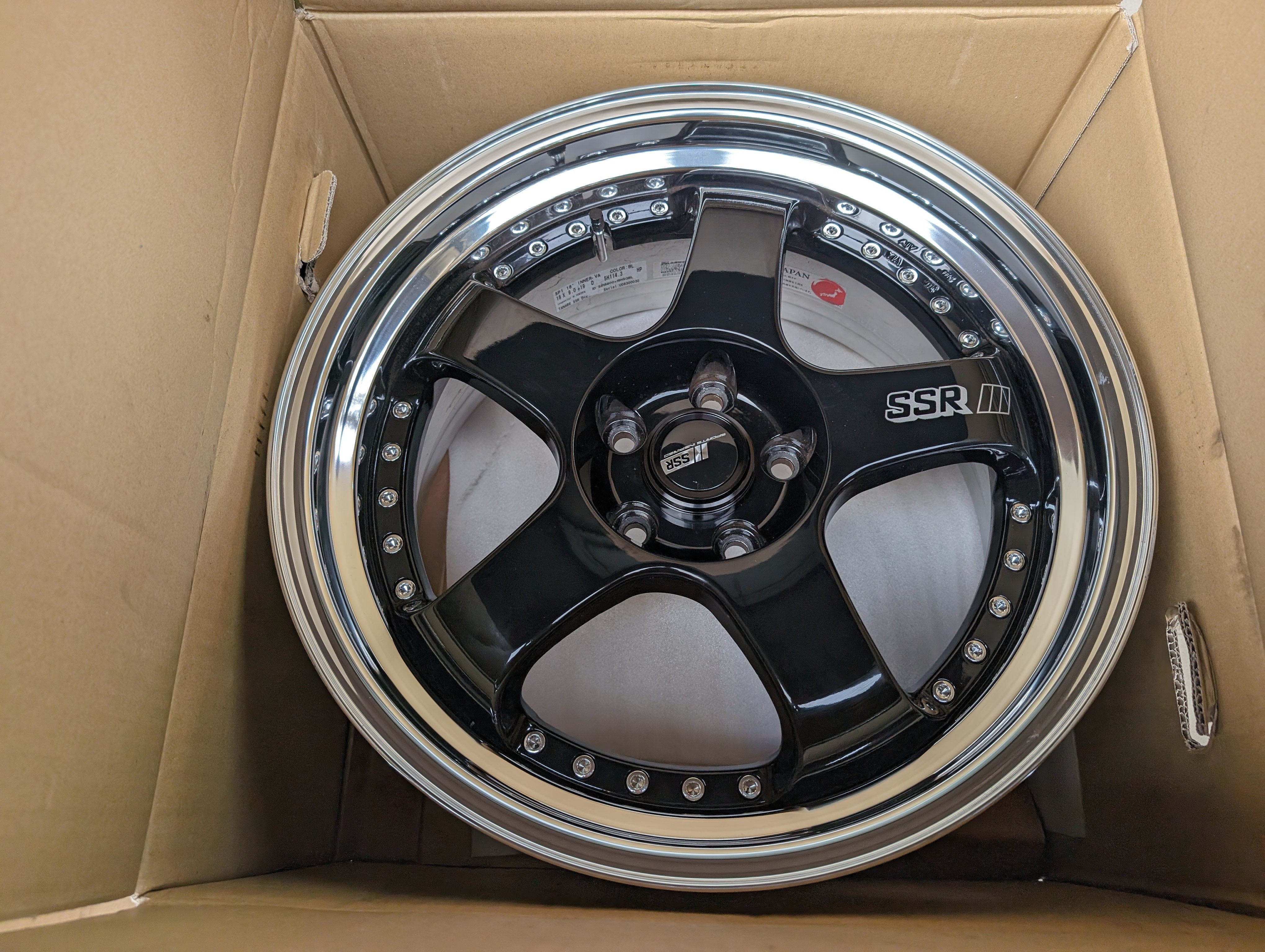 *Near New* SSR SP1 (Gloss Black) - 3 Piece Wheels - 5x114.3 - F: 18x9 +19 (HP Disk/Deep Dish) - R: 18x10 +24 (SL Disk/Deep DIsh)