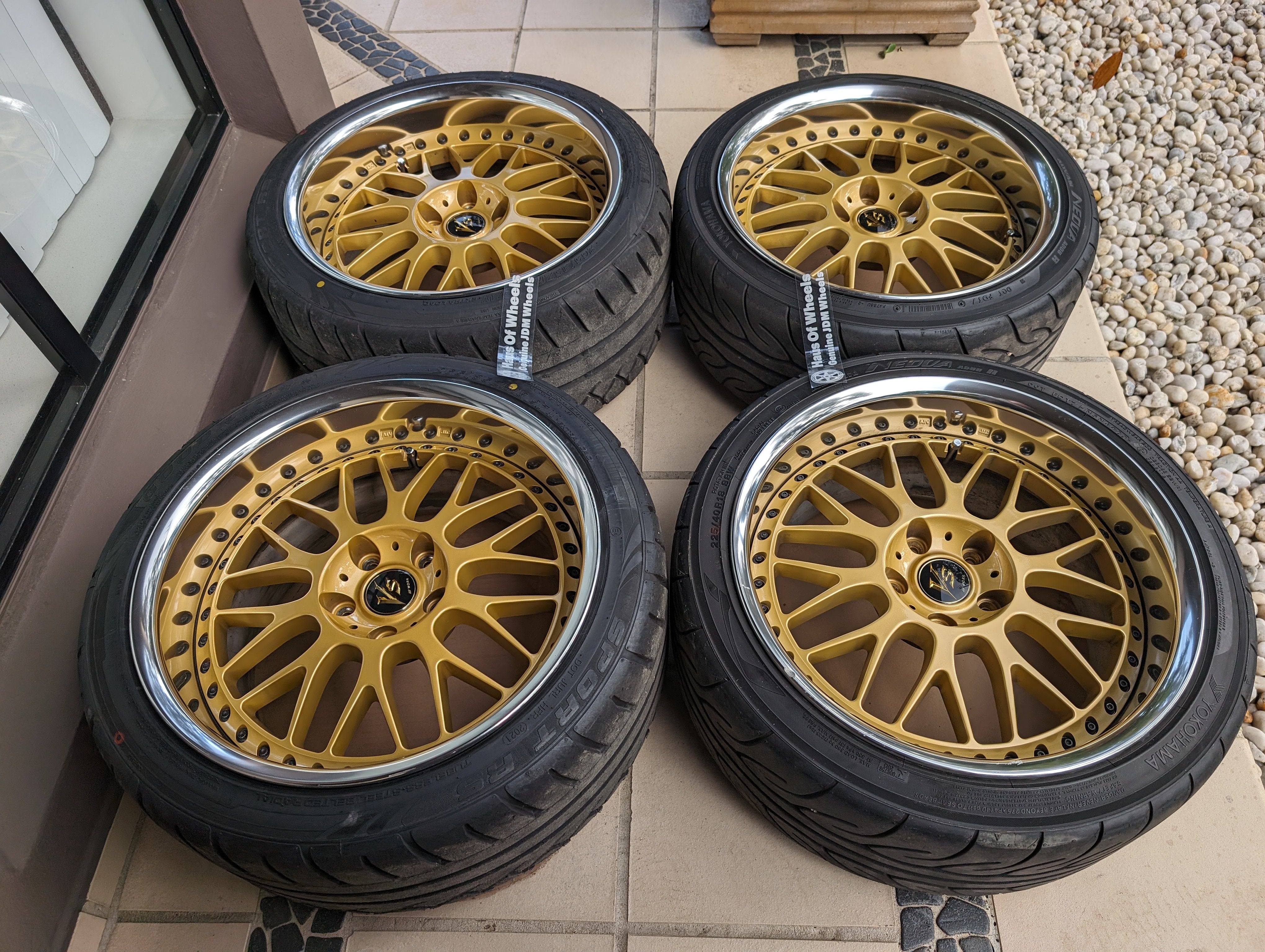 PCD 5x114.3  *Rare* Work VS-XX (Gold) with Genuine Work VS Center Caps and Tyres - 5x114.3 - F: 18x9 +20 (R-Disk)  - R: 18x10 +20 (O-Disk)