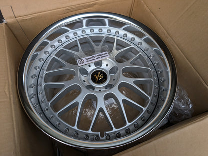 *Brand New* Work VS-XX (Silver) with Genuine Work VS Center Caps - 5x114.3 - 18x10.5 +2 (R-Disk)
