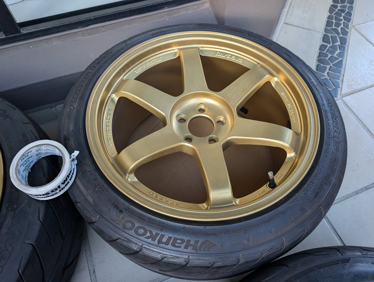 *Rare* RAYS Volk Racing TE37RT (Gold) with Near New Hankook RS4 Tyres - 5x100 - 18x10 +44 (245/40/18)