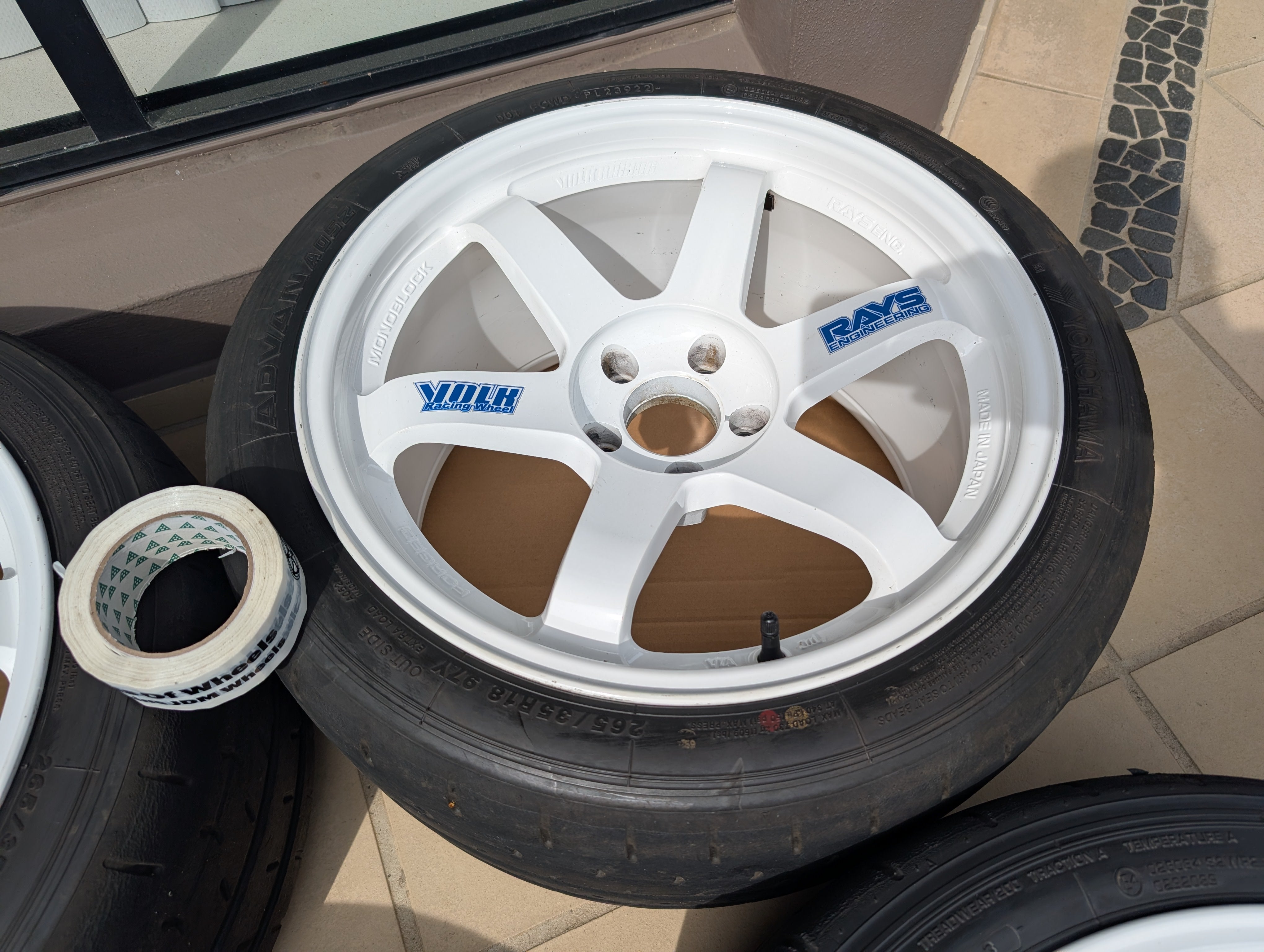 *Discontinued* + *Rare* Rays Engineering Volk Racing TE37SL (Dash White) with Yokohama A052 Tyres - 5x114.3 - 18x10.5 +15 (265/35/18)