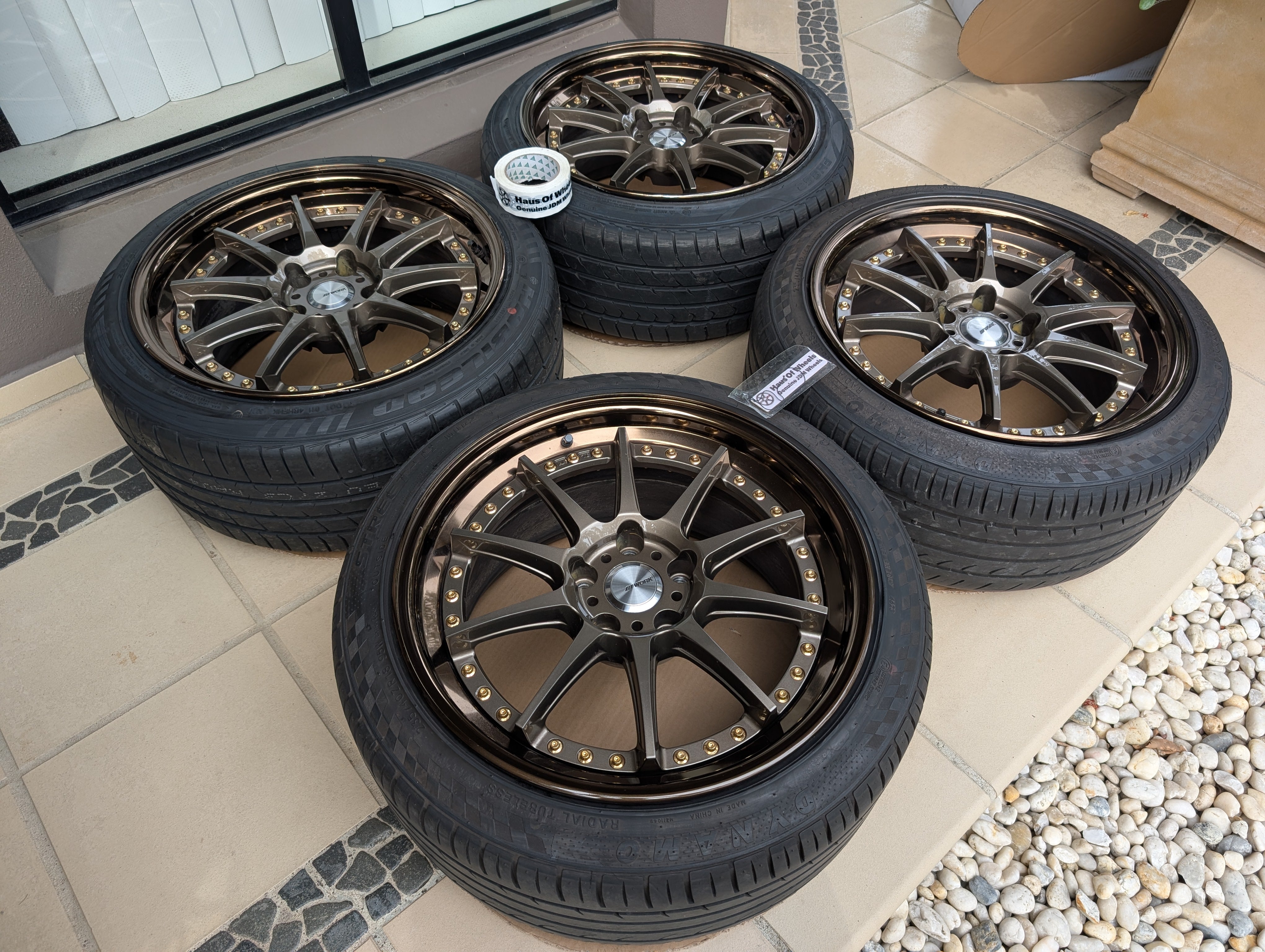 *Rare* Work Emotion GTX 3P With Genuine Work Centre Caps - 5x114.3 - 18x9.5 +37 (235/40/18)