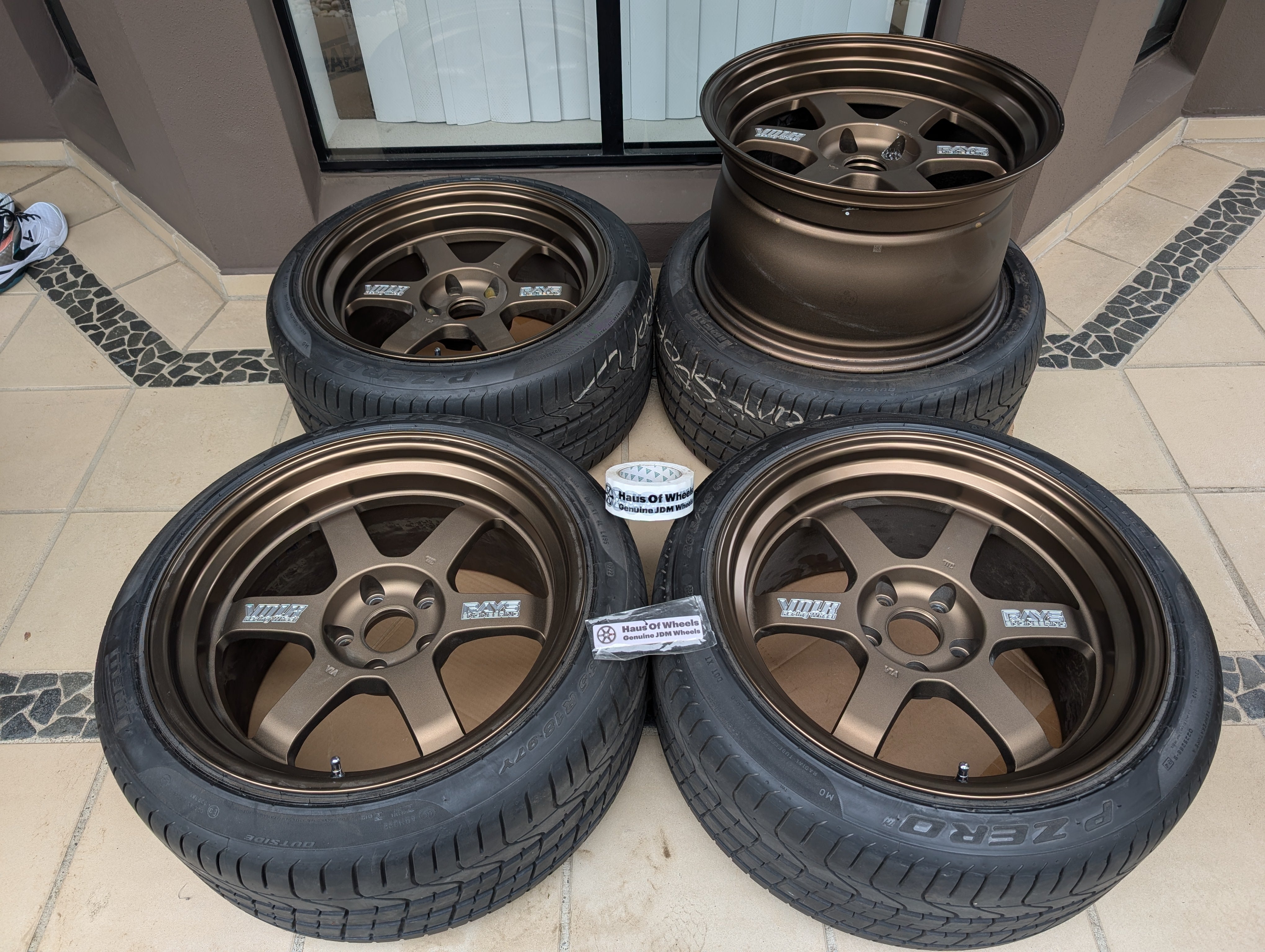 *Limited Edition* + *Deep Dish* - Rays Volks Racing TE37V (Bronze) 10th Anniversary - 5x114.3 - 18x10.5 +15 (265/35/18)