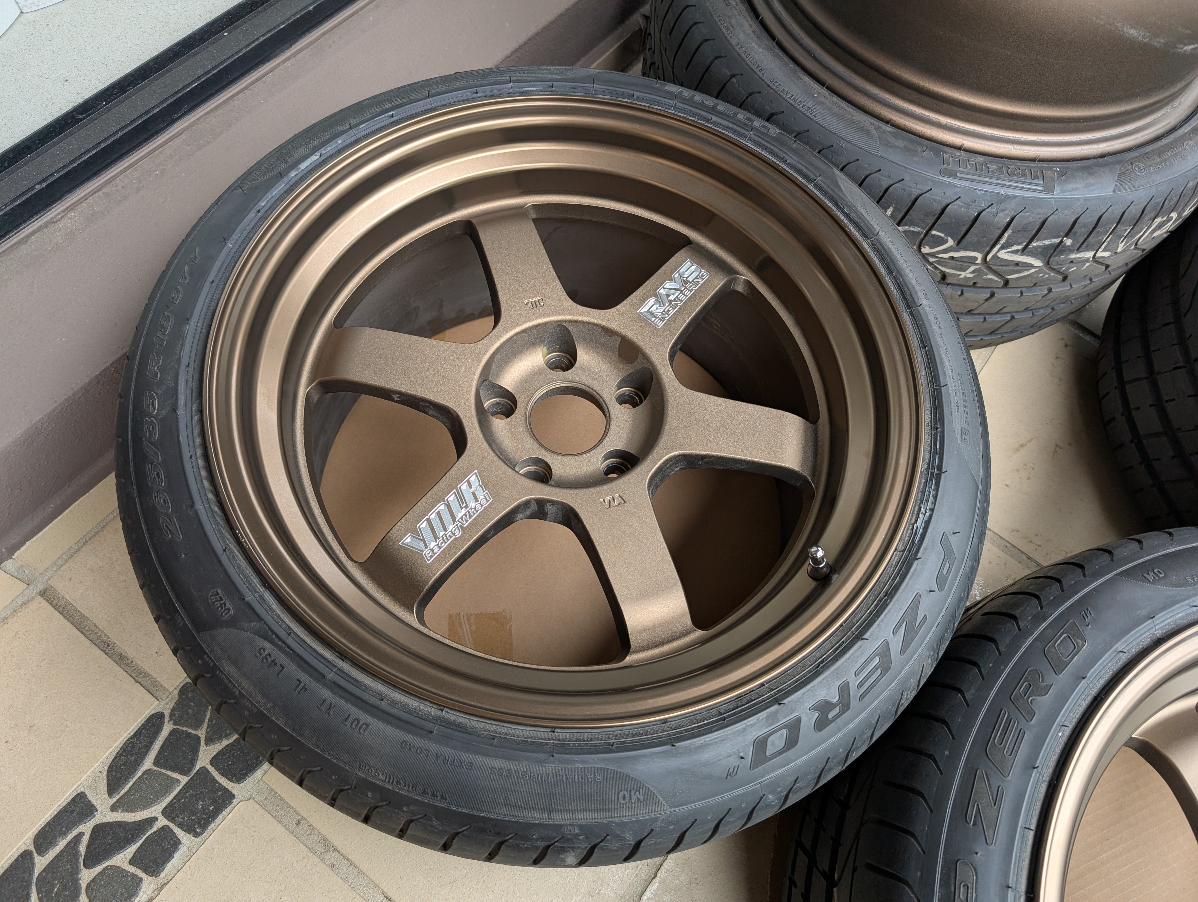 *Limited Edition* + *Deep Dish* - Rays Volks Racing TE37V (Bronze) 10th Anniversary - 5x114.3 - 18x10.5 +15 (265/35/18)