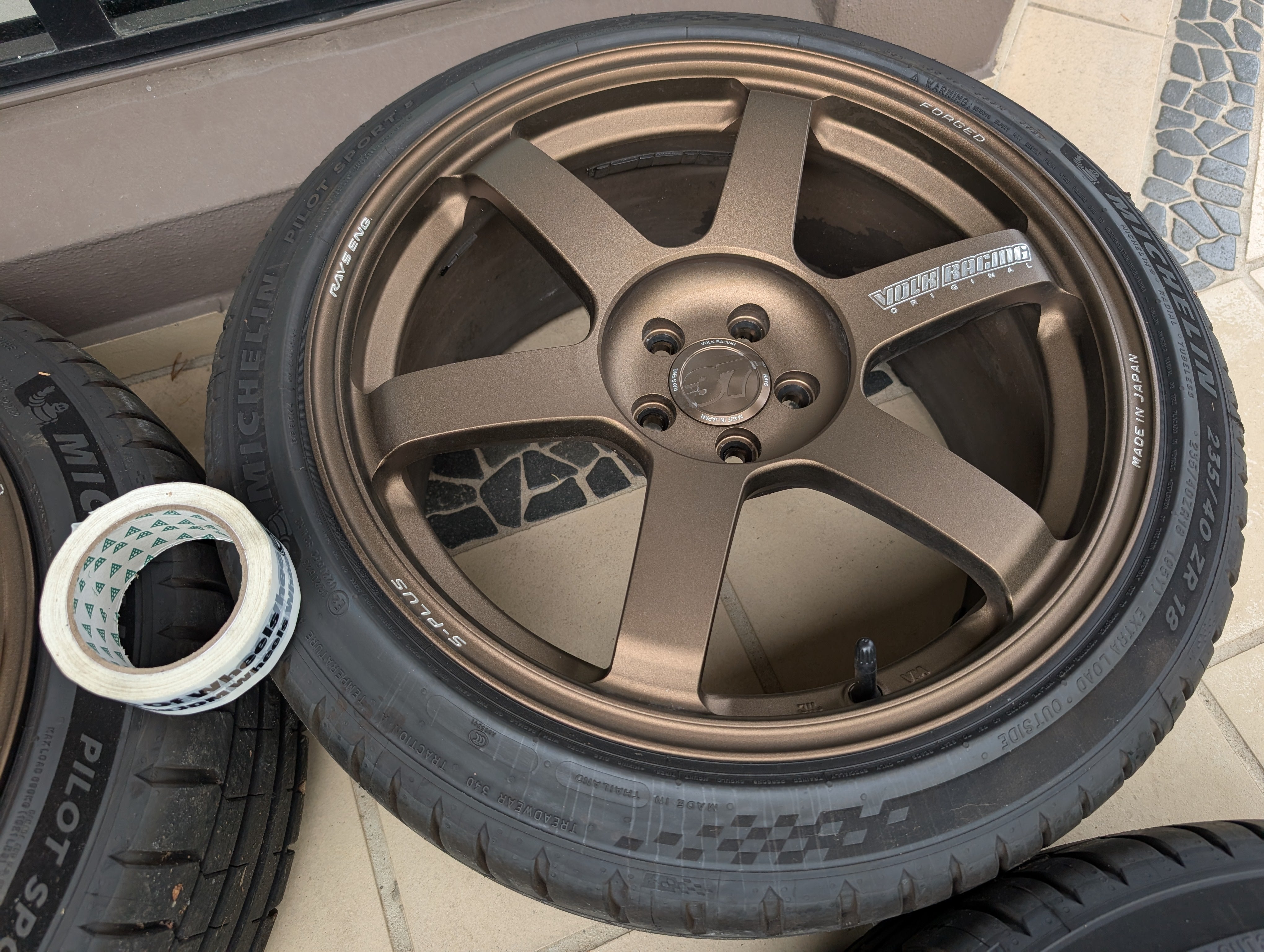 *Near New* Rays Volks Racing TE37 Saga S-Plus (Bronze) with New Michelin Pilot Sports 5 Tyres  - 5x100 - 18x9.5 +43 (235/40/18)