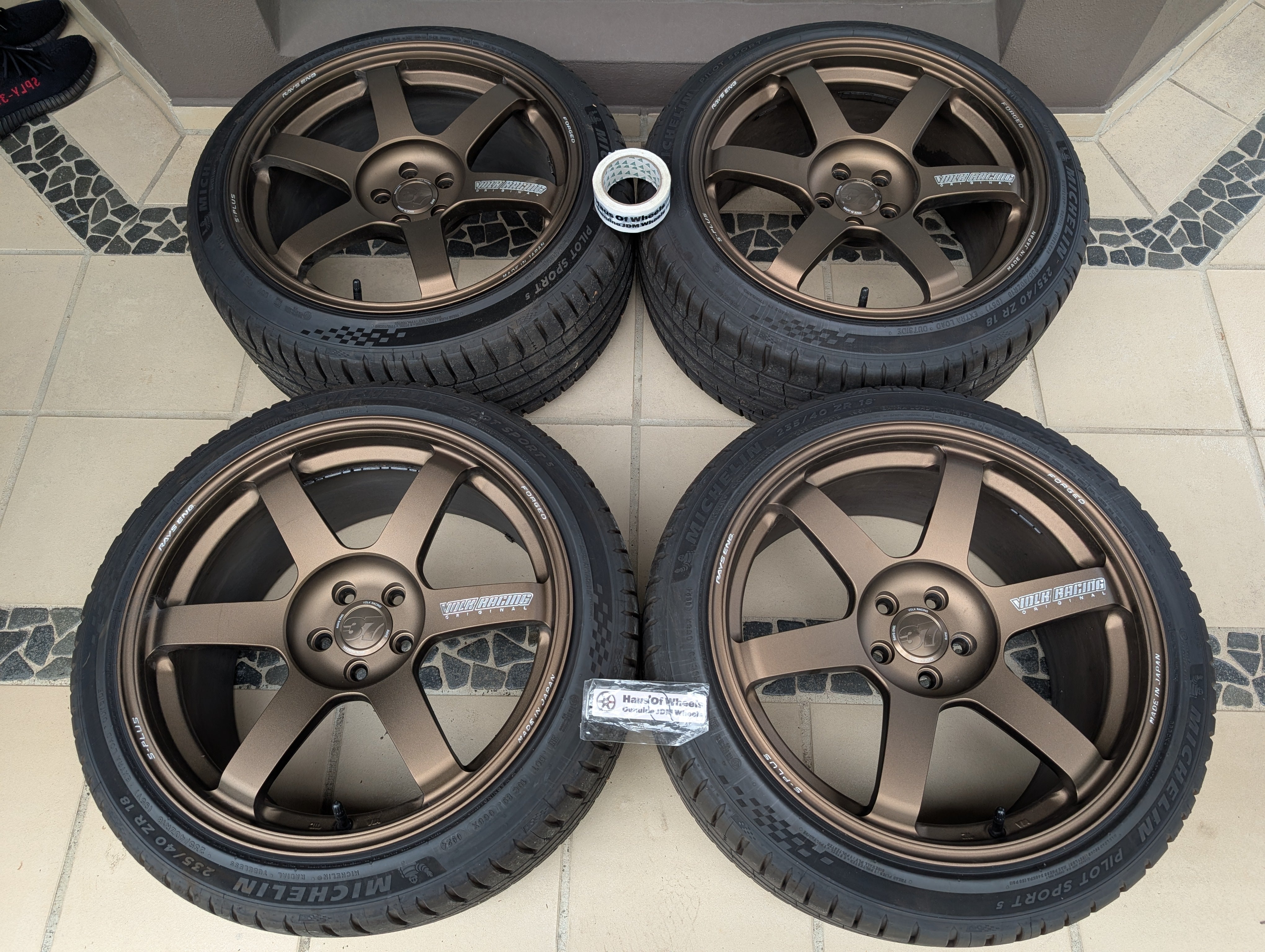 *Near New* Rays Volks Racing TE37 Saga S-Plus (Bronze) with New Michelin Pilot Sports 5 Tyres  - 5x100 - 18x9.5 +43 (235/40/18)