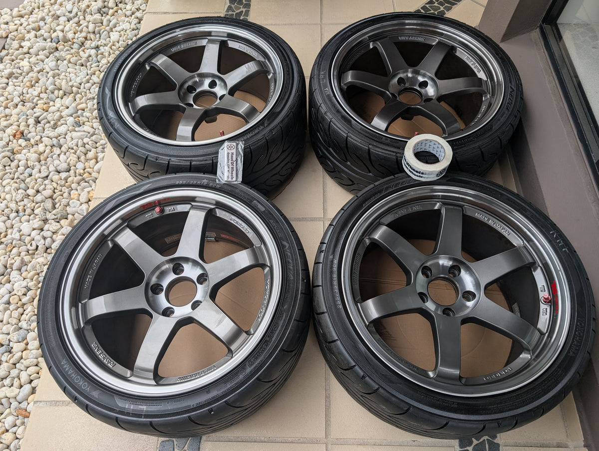 *Discontinued* Rays Volks Racing TE37SL (Pressed Graphite) with AD08R Tyres - 5x114.3 - 18x9.5 +22 (255/35/18)