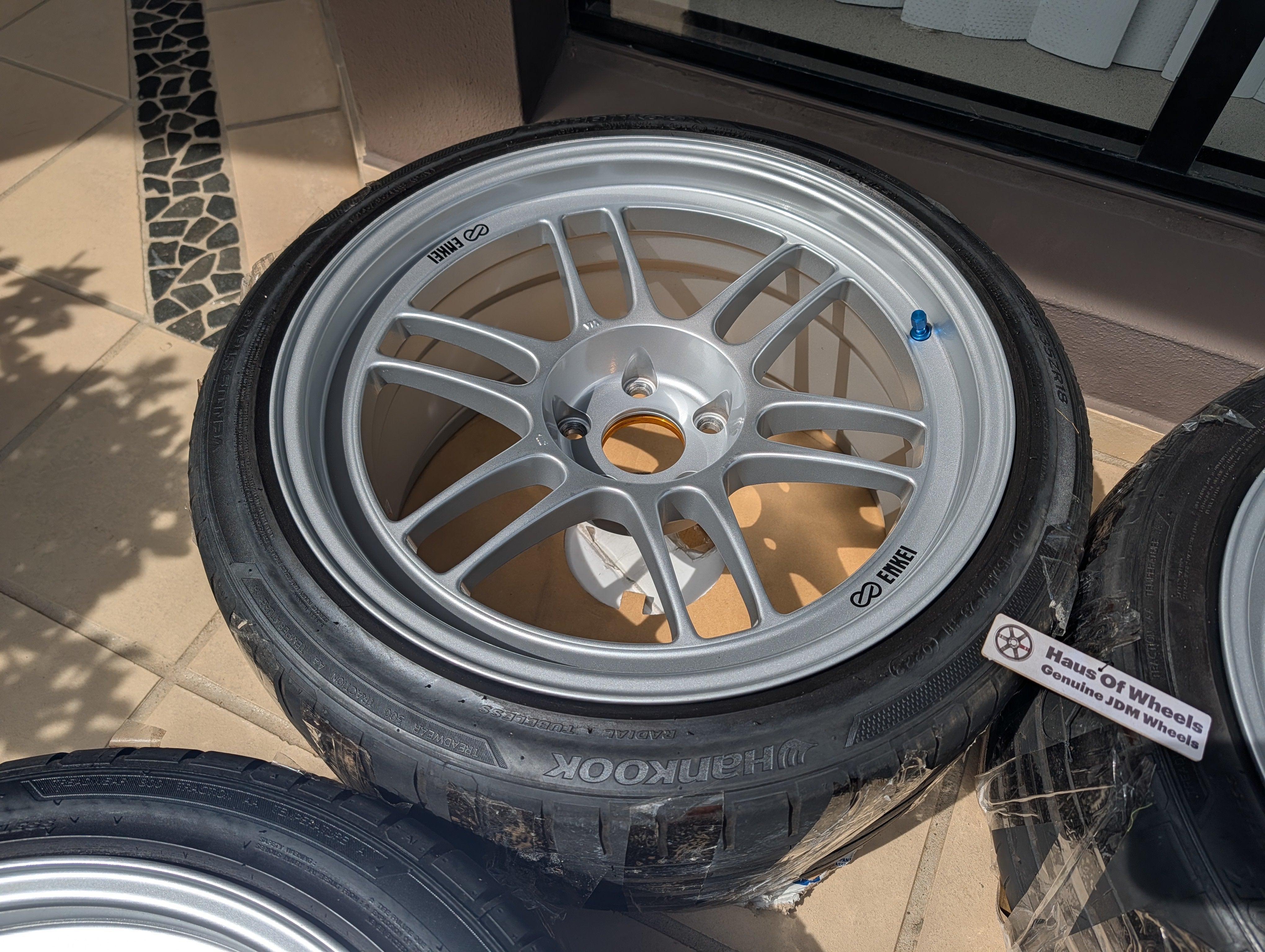 *Lightweight* Enkei RPF1 (Silver) with Genuine Enkei Stickers and Hankook Tyres - 5x114.3 - 18x9.5 +15 (255/35/18)