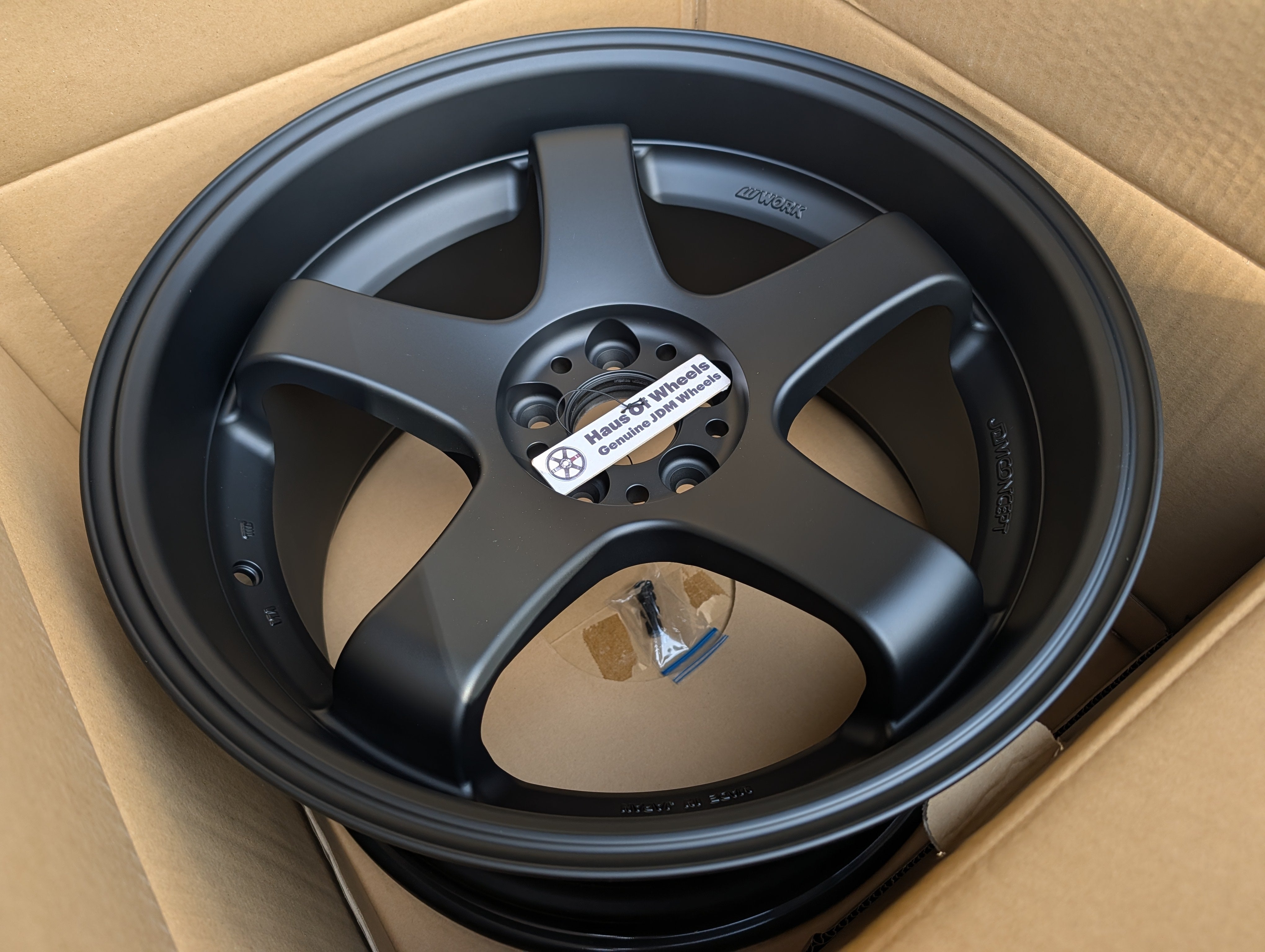 *Brand New* Work Emotion GT5 (Matte Black) with Genuine Work GT5 Stickers - 5x100 - 18x10+38