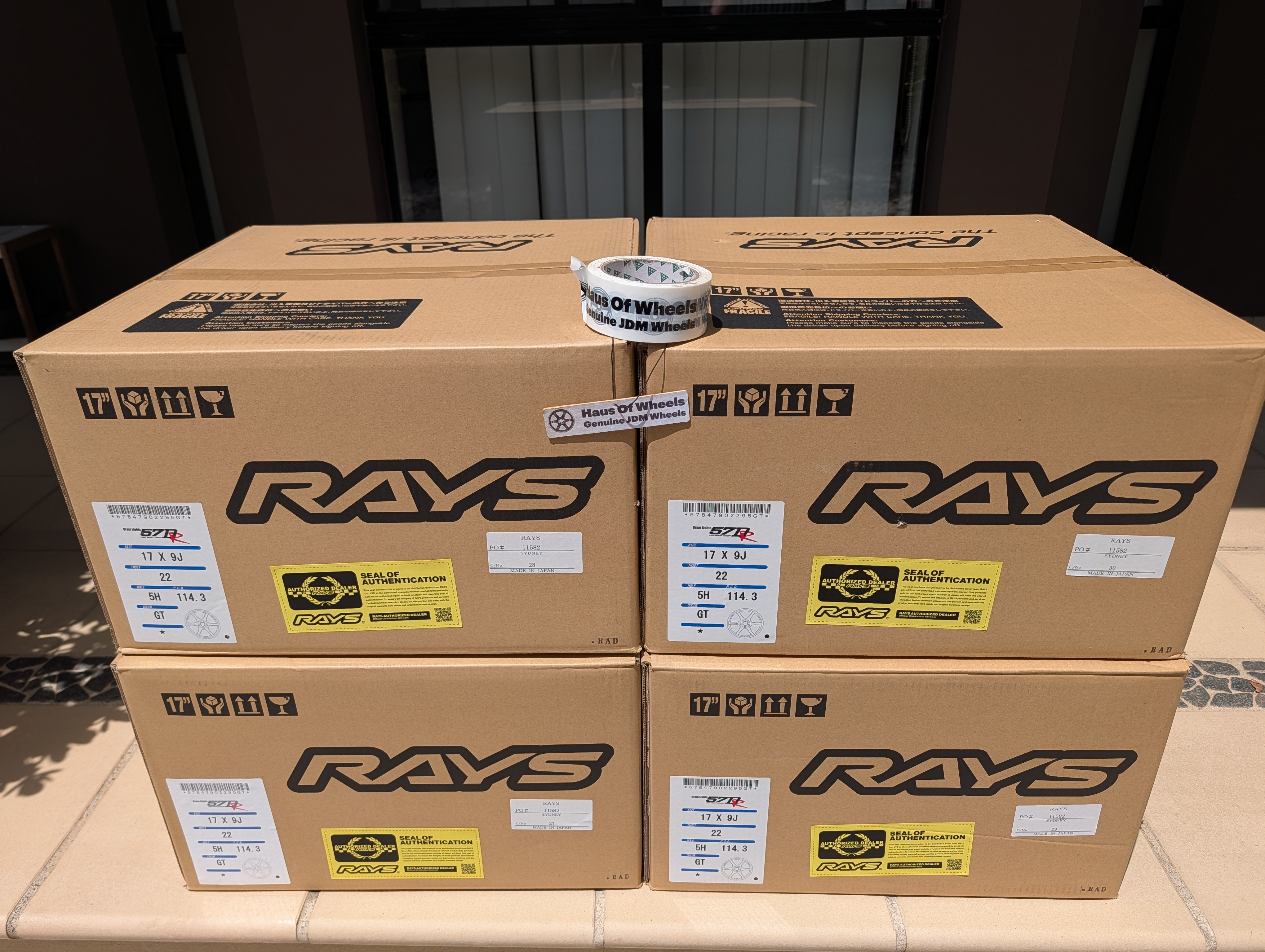 *Limited Edition* + *Brand New* Rays Gram Lights 57 DR (Grace Silver) - PCD 5x114.3 - 17x9 +22