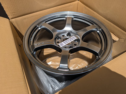Rays Gram Lights 57 DR Grace Silver | 5x114.3 | 17x9 +22 | New | Limited Edition