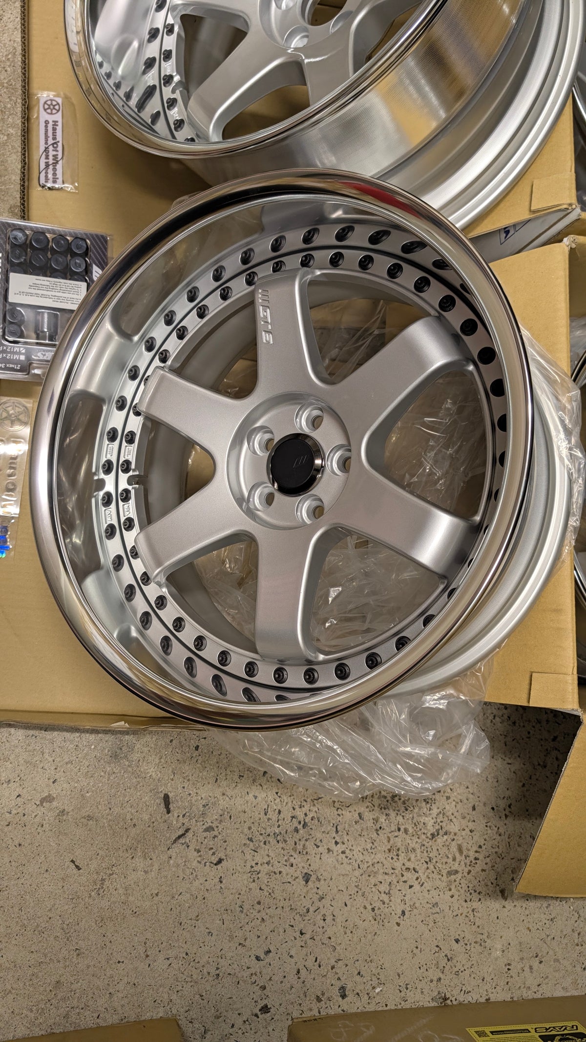 Work Emotion GT6 3P Silver | 5x100 | F: 18x9.5 -13 / R: 18x10.5 -25 | New | Widebody | 3 Piece – product photo 8